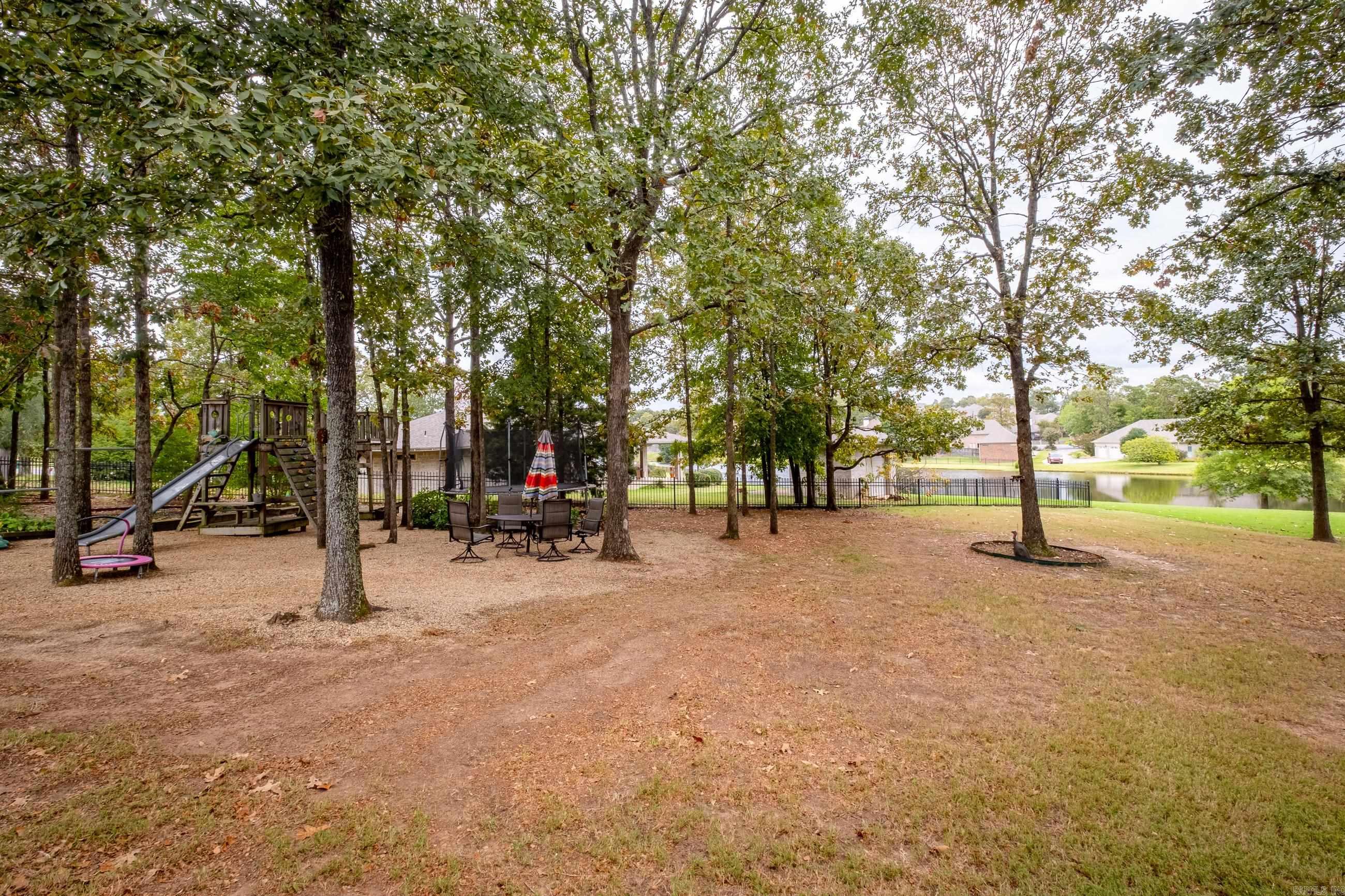 MILLERS CROSSING - Residential