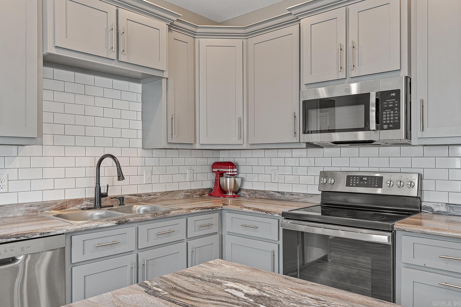 Original Survey to Monette - Residential