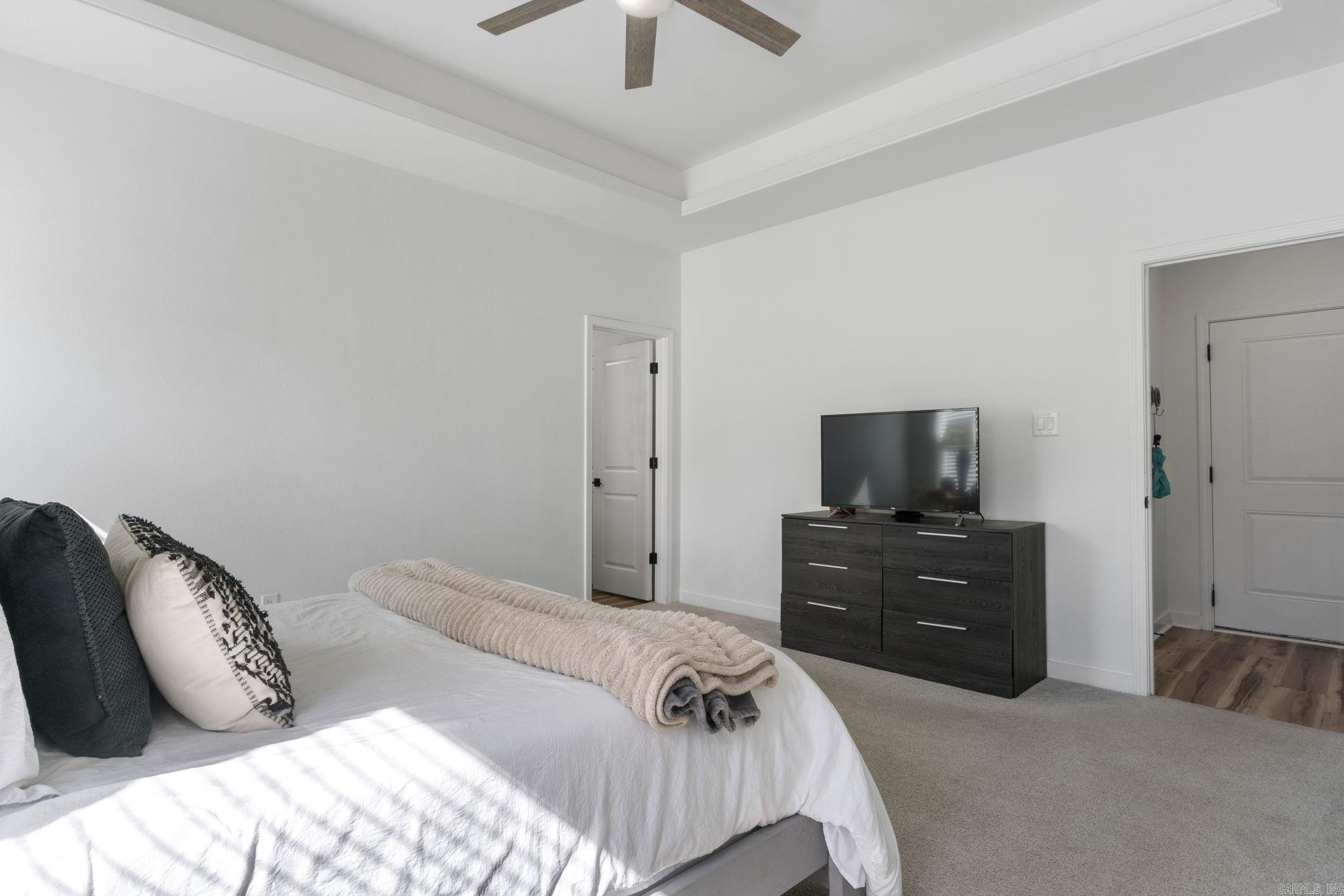 NORTHSHORE RIDGE - Residential