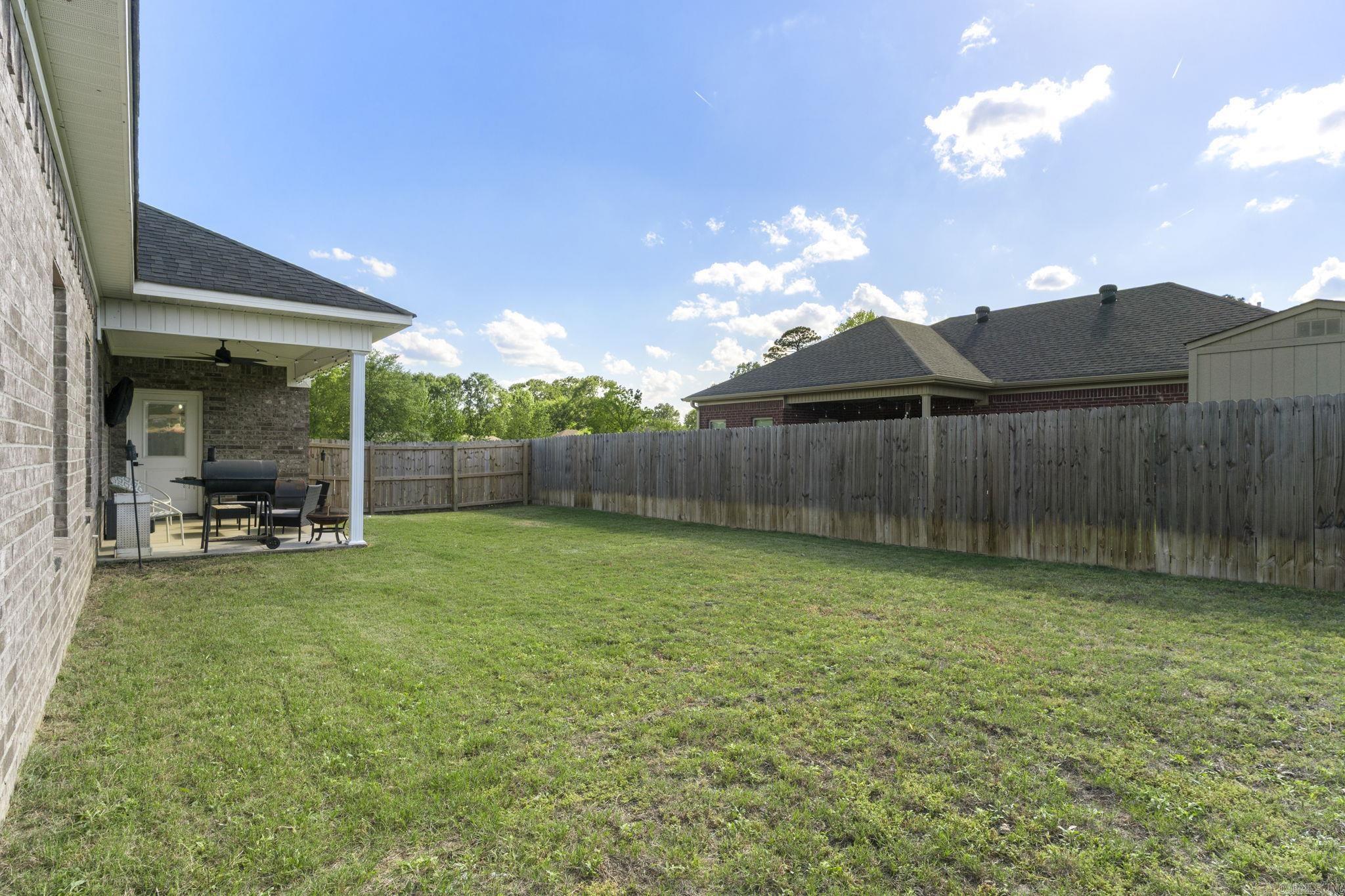 NORTHSHORE RIDGE - Residential