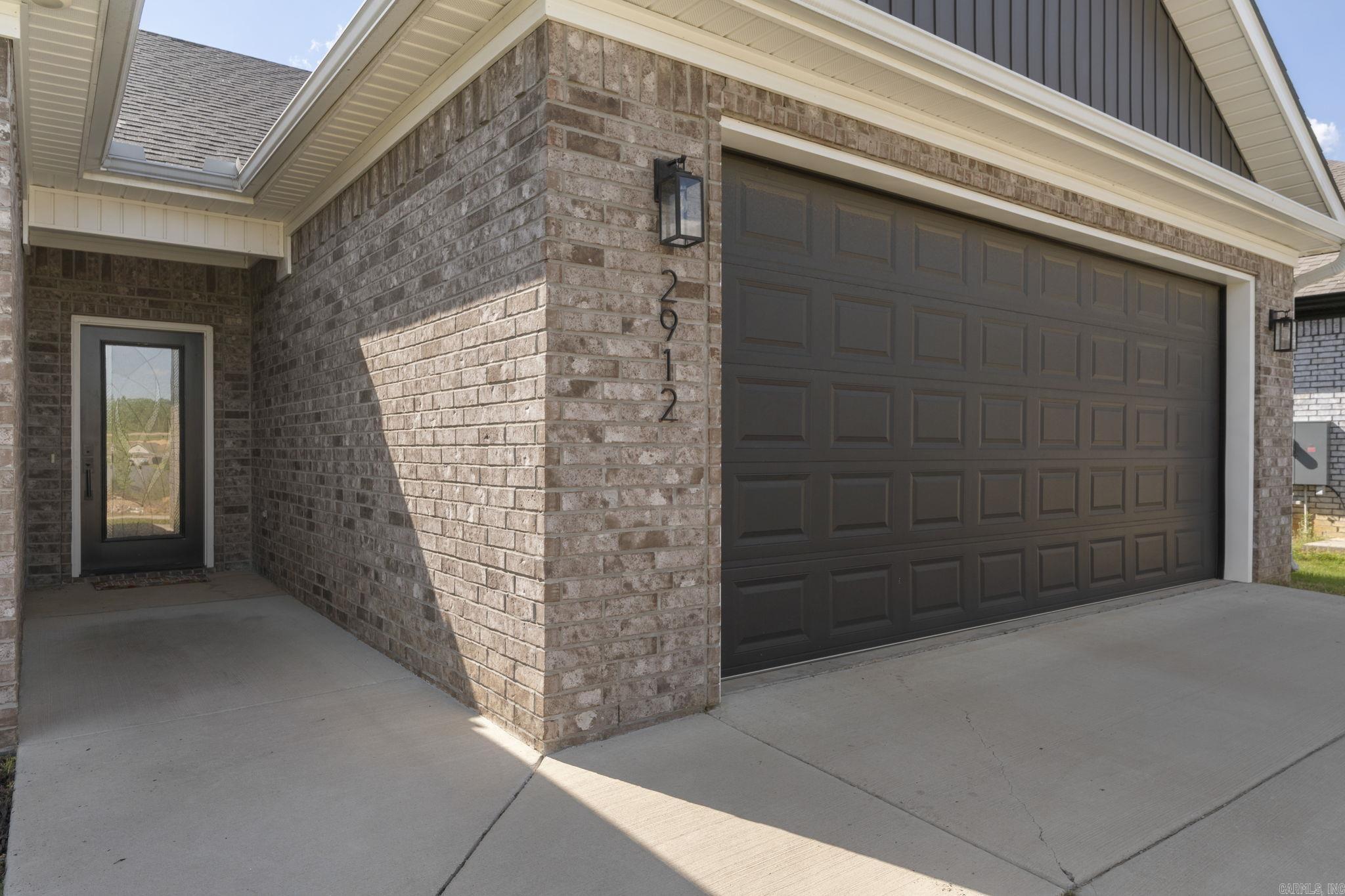 NORTHSHORE RIDGE - Residential