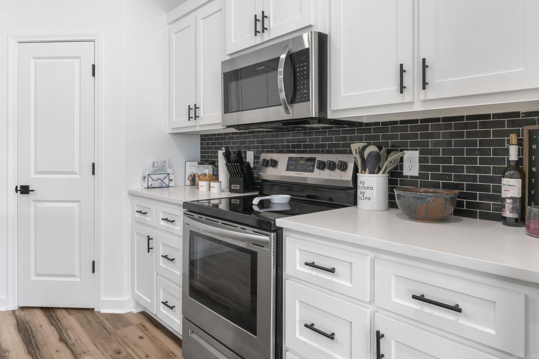 NORTHSHORE RIDGE - Residential