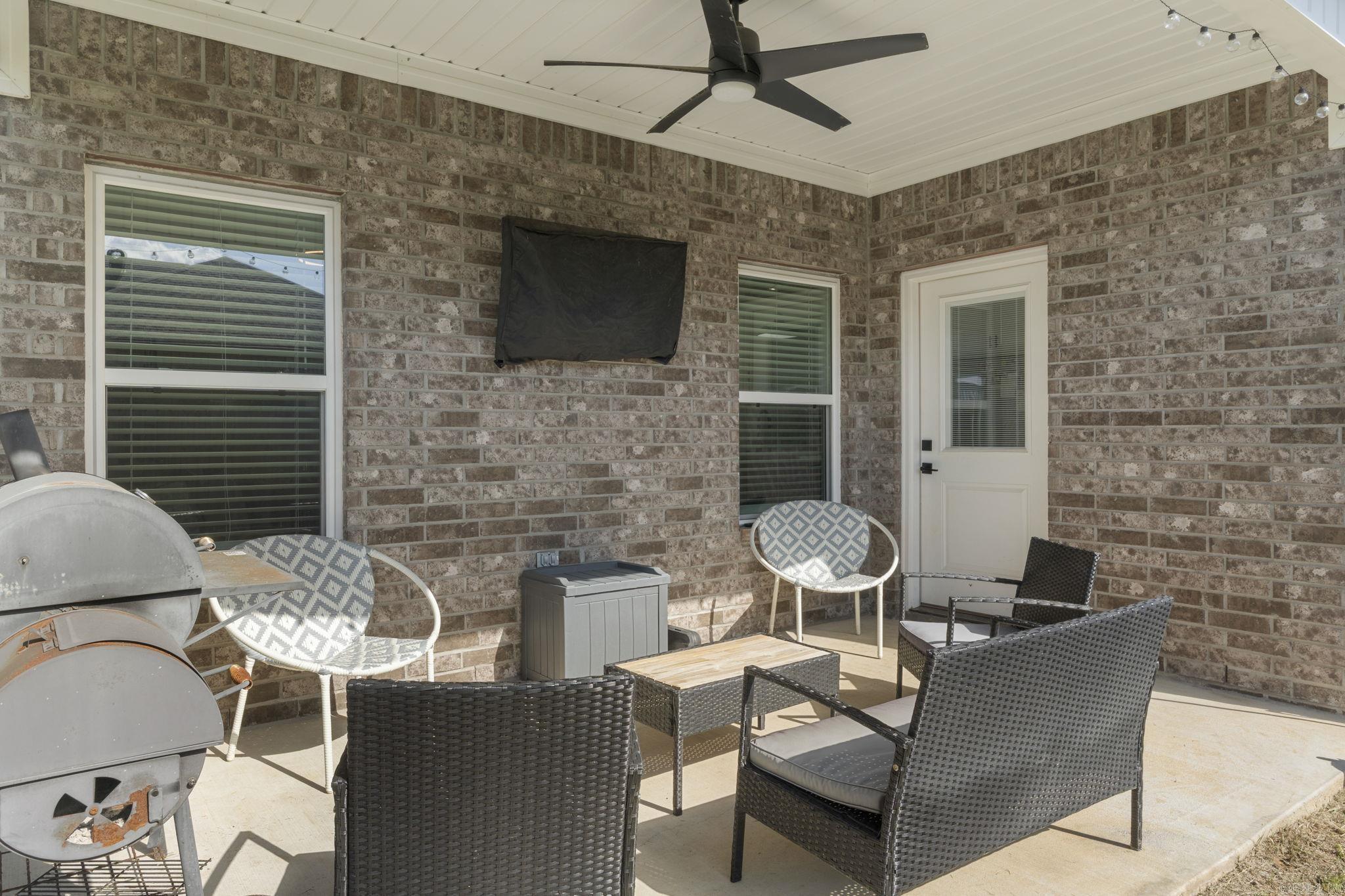 NORTHSHORE RIDGE - Residential