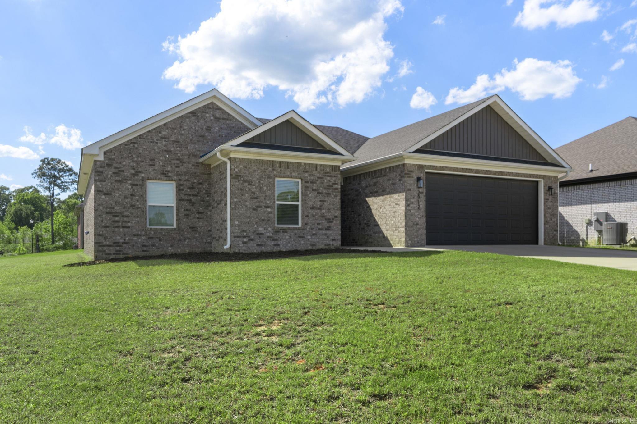 NORTHSHORE RIDGE - Residential