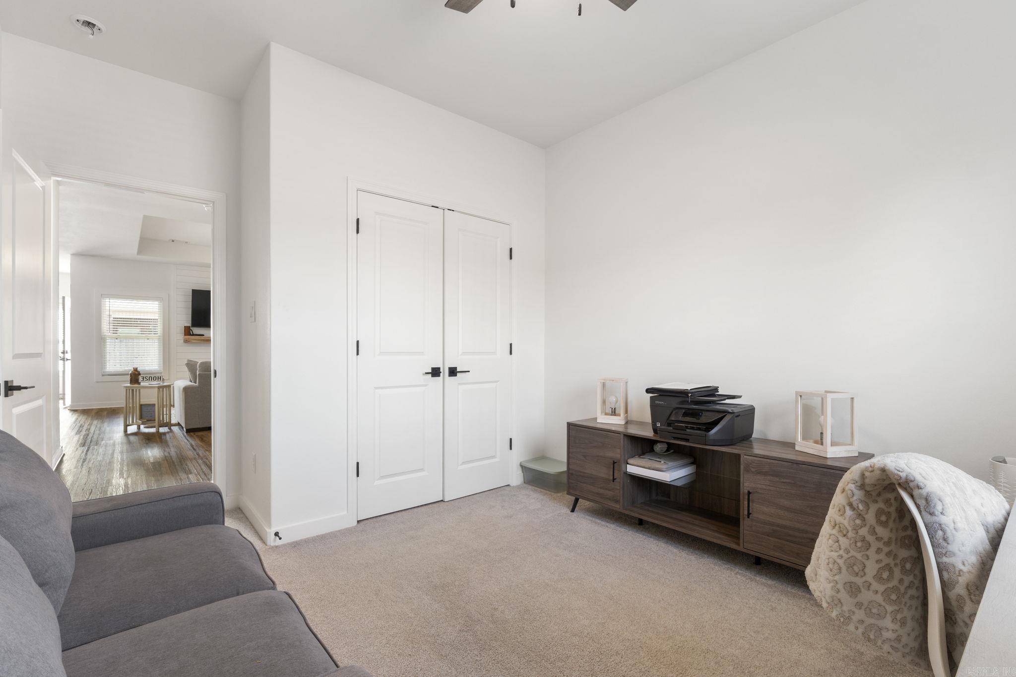 NORTHSHORE RIDGE - Residential