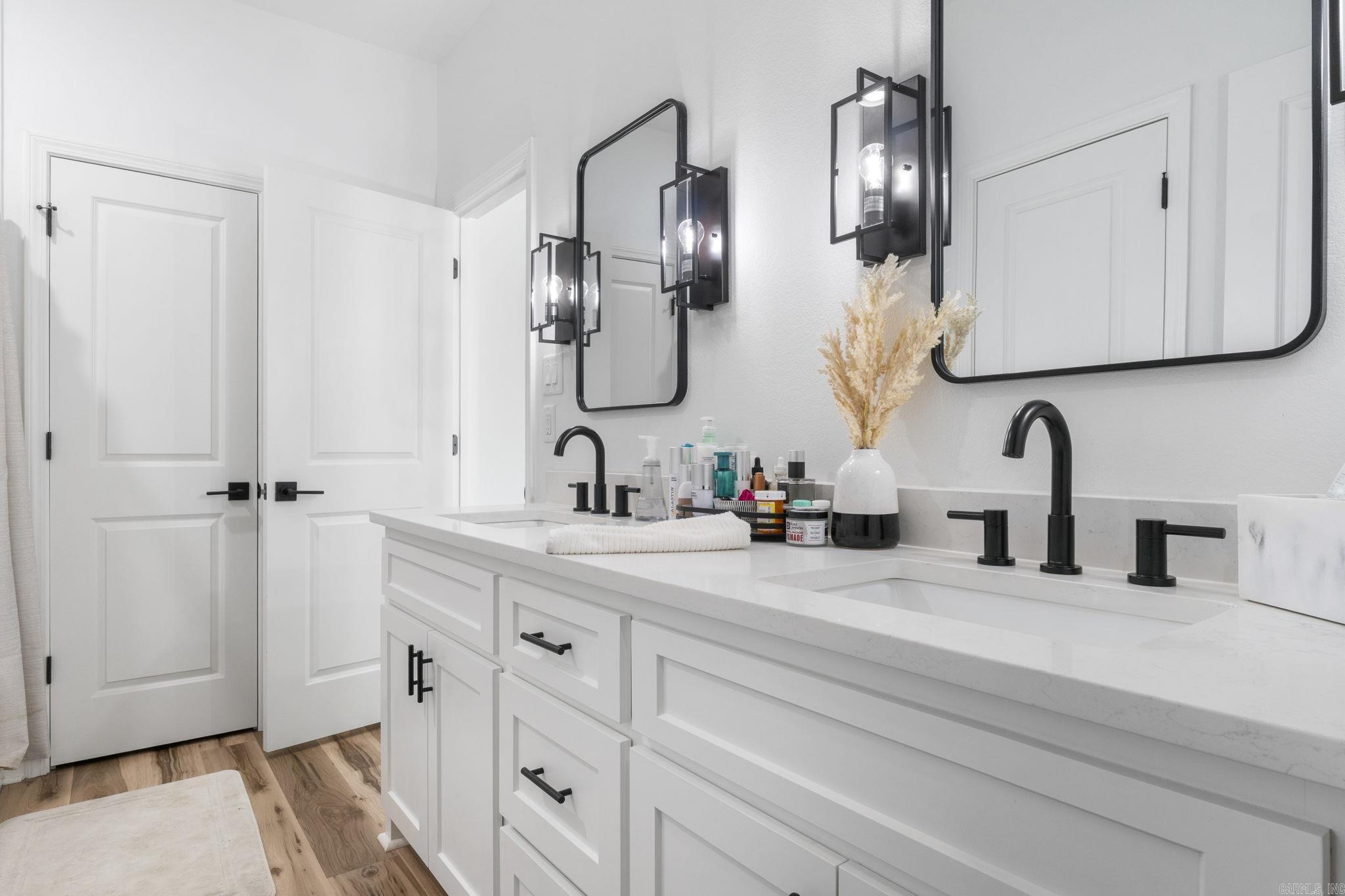 NORTHSHORE RIDGE - Residential