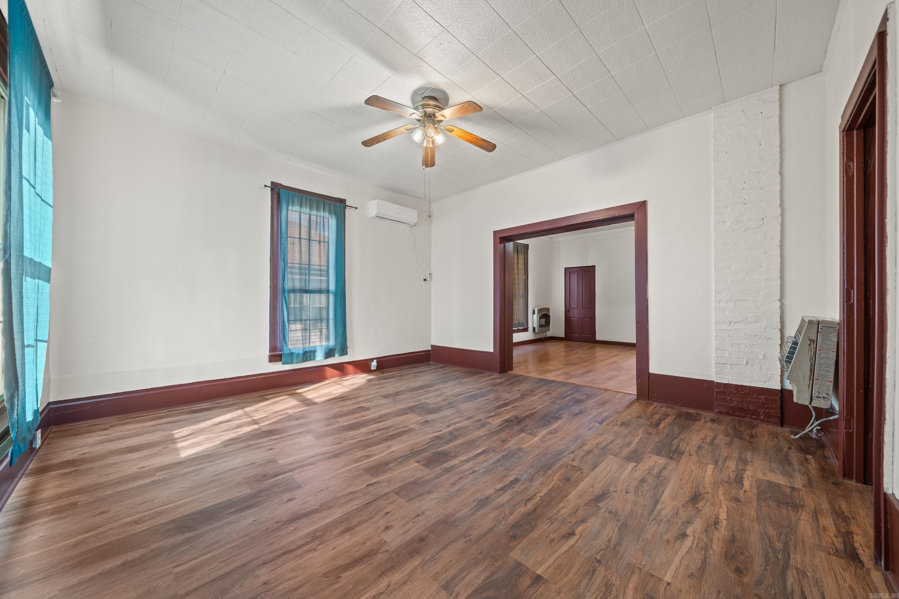 HSR BLK - Residential