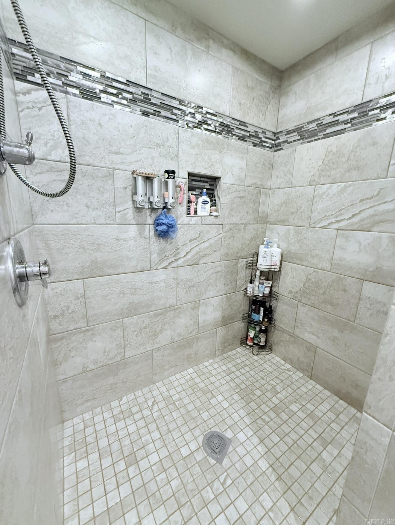 PRAIRIE MEADOWS - Residential