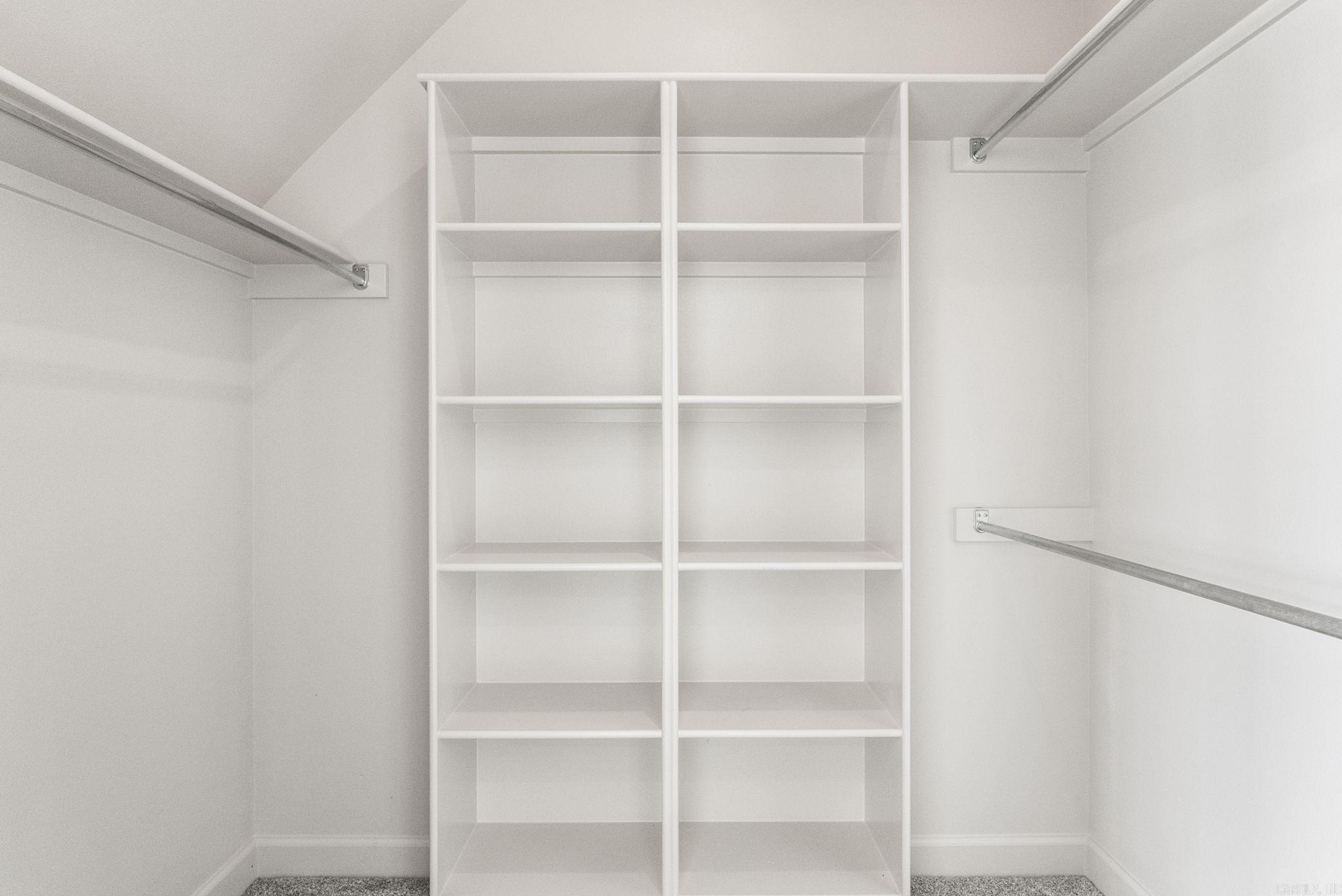 WOODLANDS EDGE - Residential