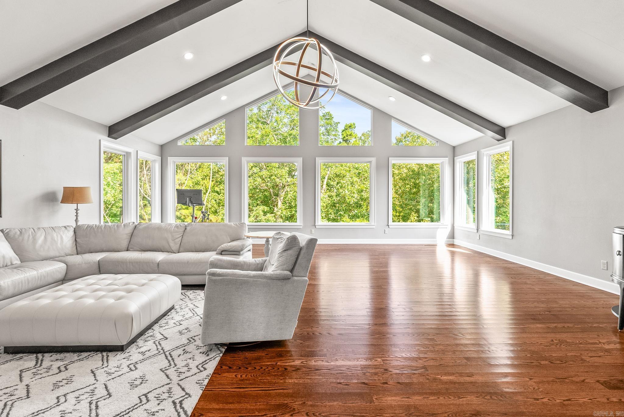 WOODLANDS EDGE - Residential