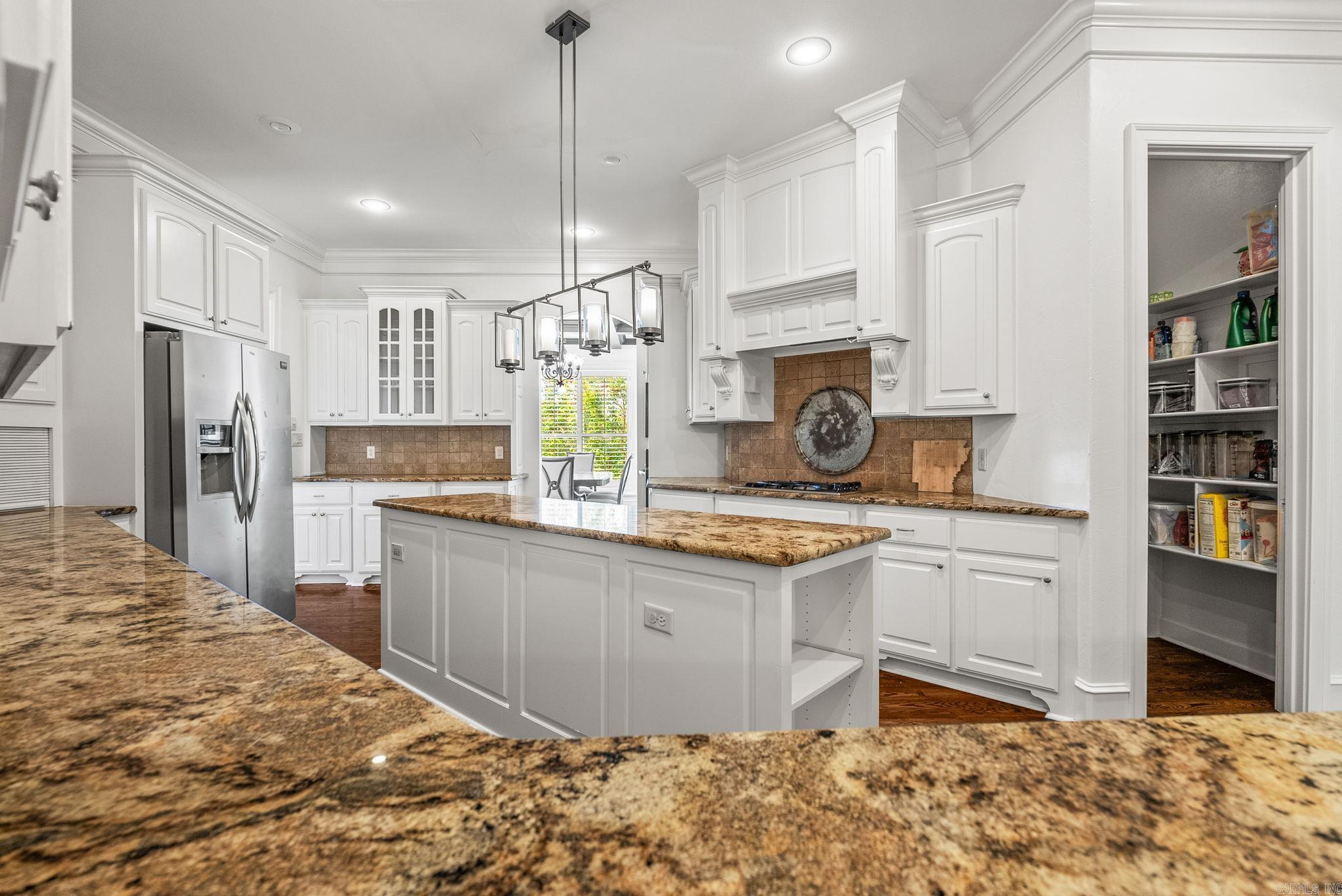 WOODLANDS EDGE - Residential