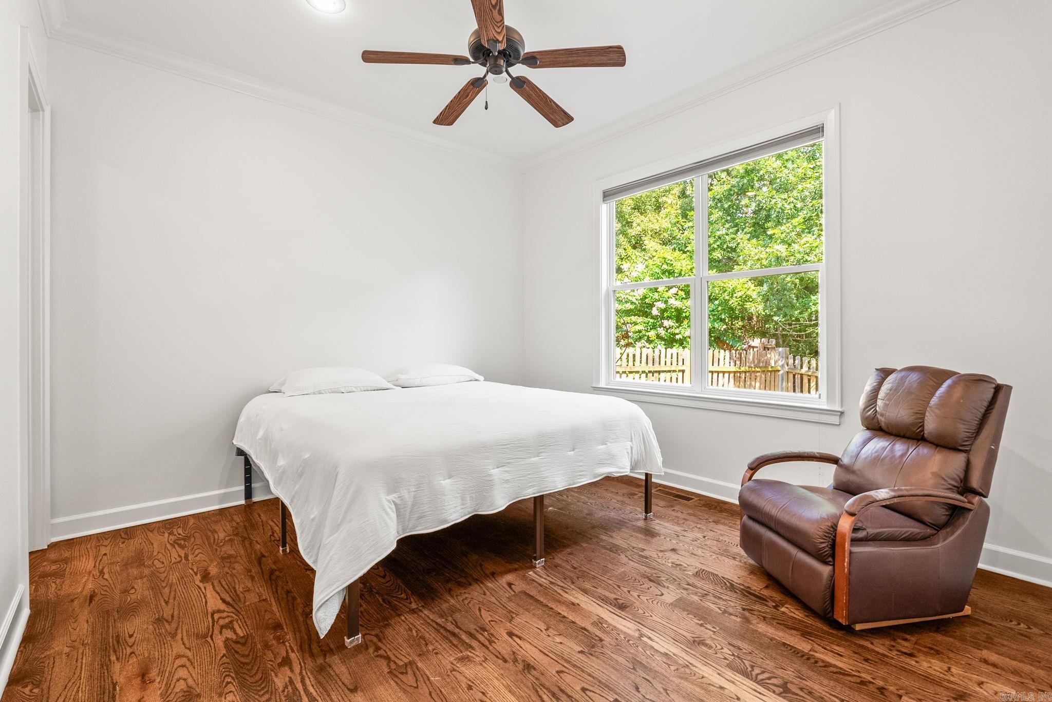 WOODLANDS EDGE - Residential