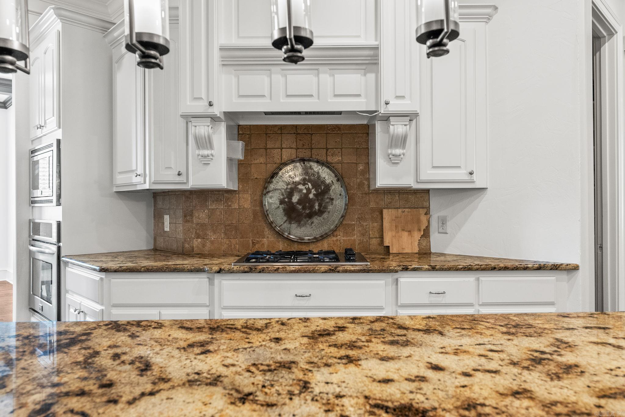 WOODLANDS EDGE - Residential