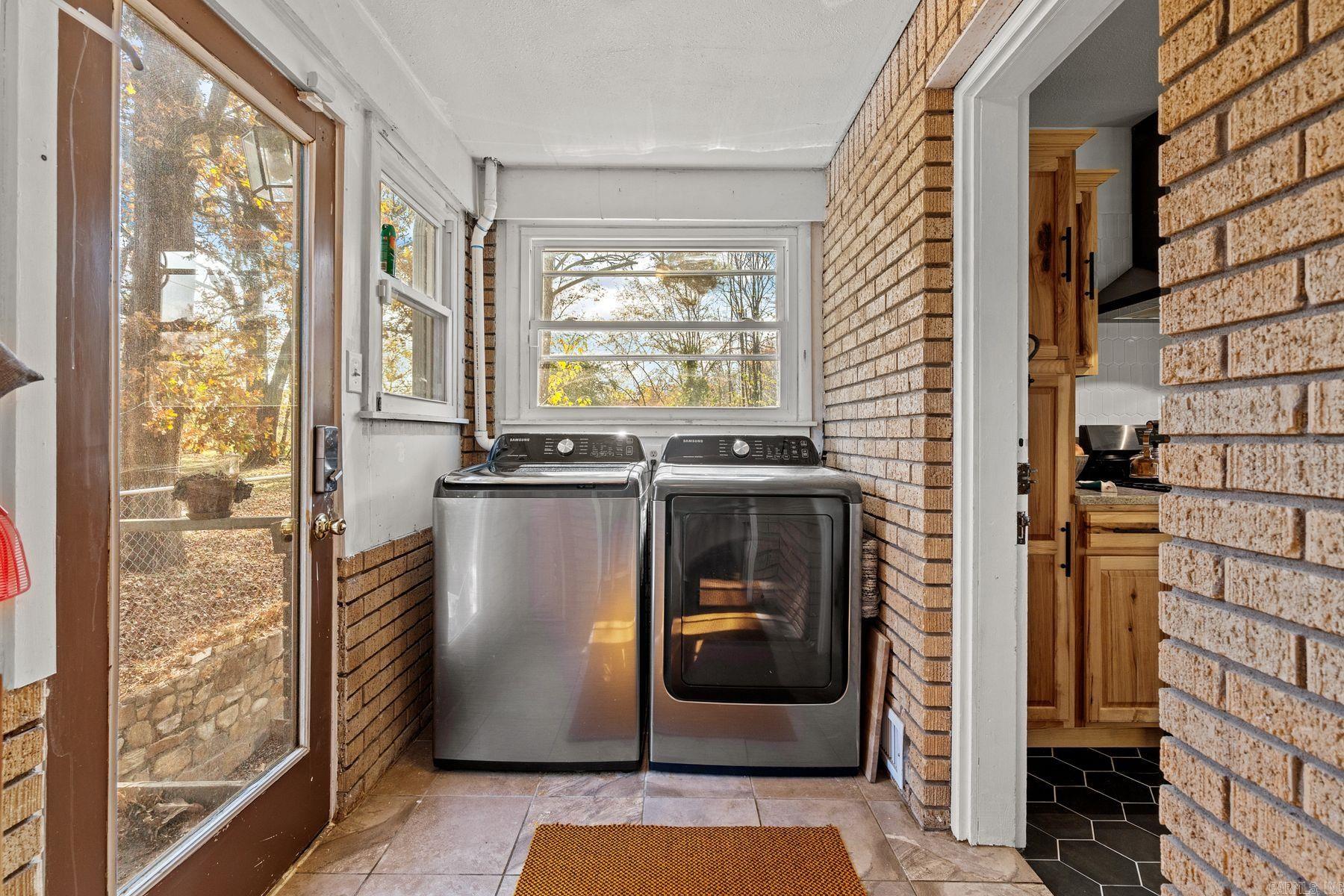 FOREST PARK - Residential