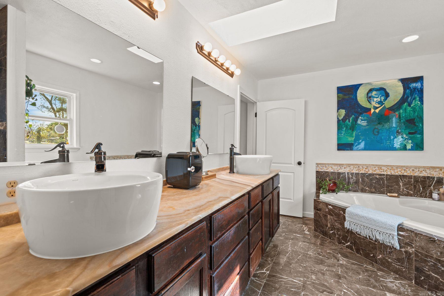 FOREST PARK - Residential