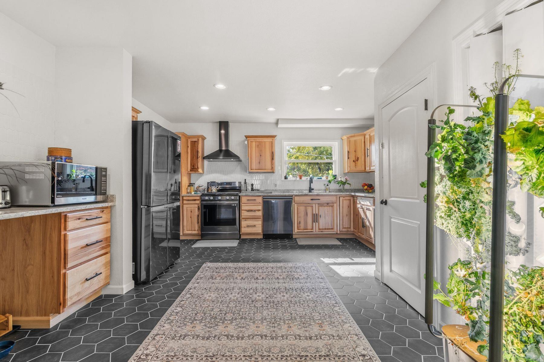 FOREST PARK - Residential