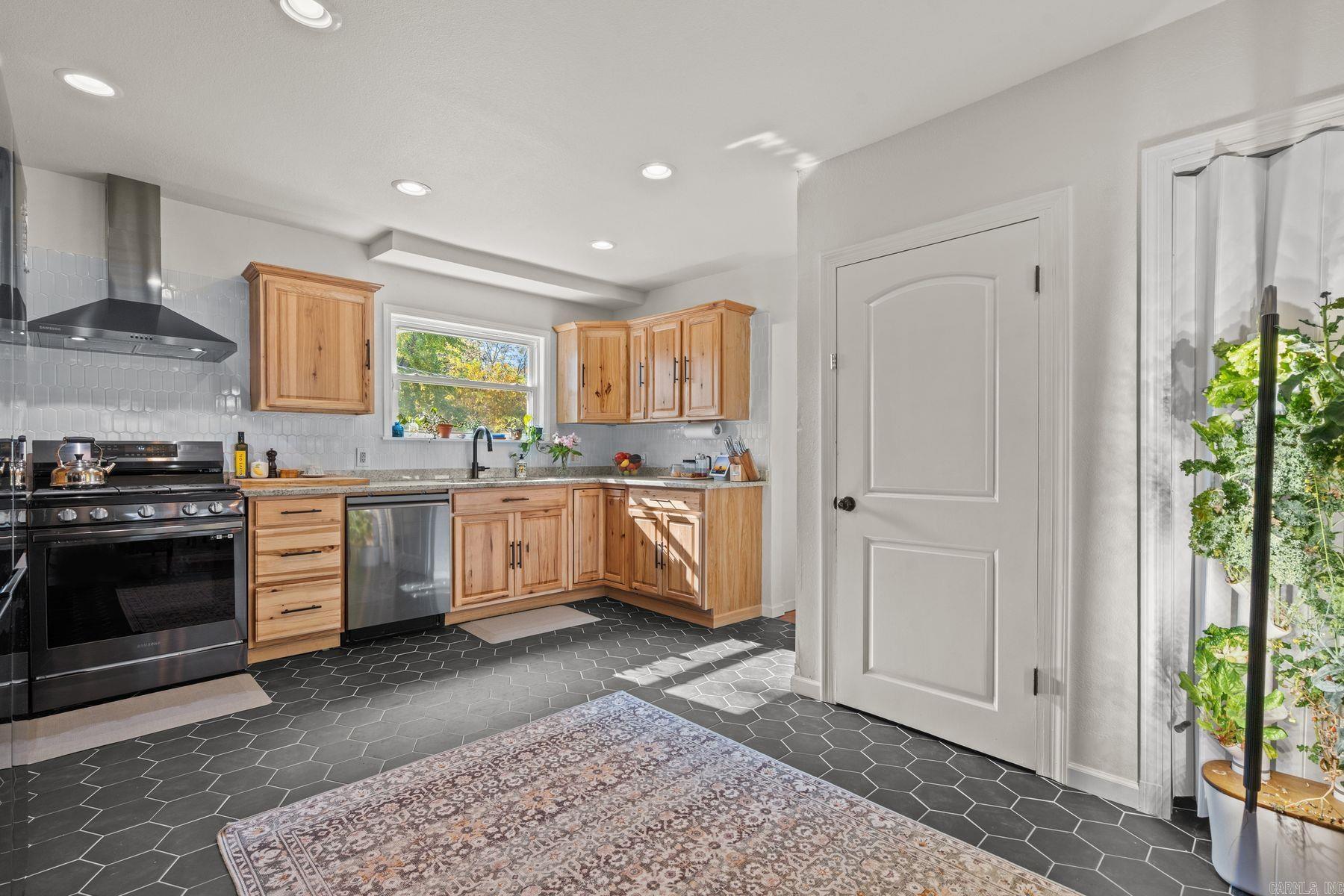 FOREST PARK - Residential