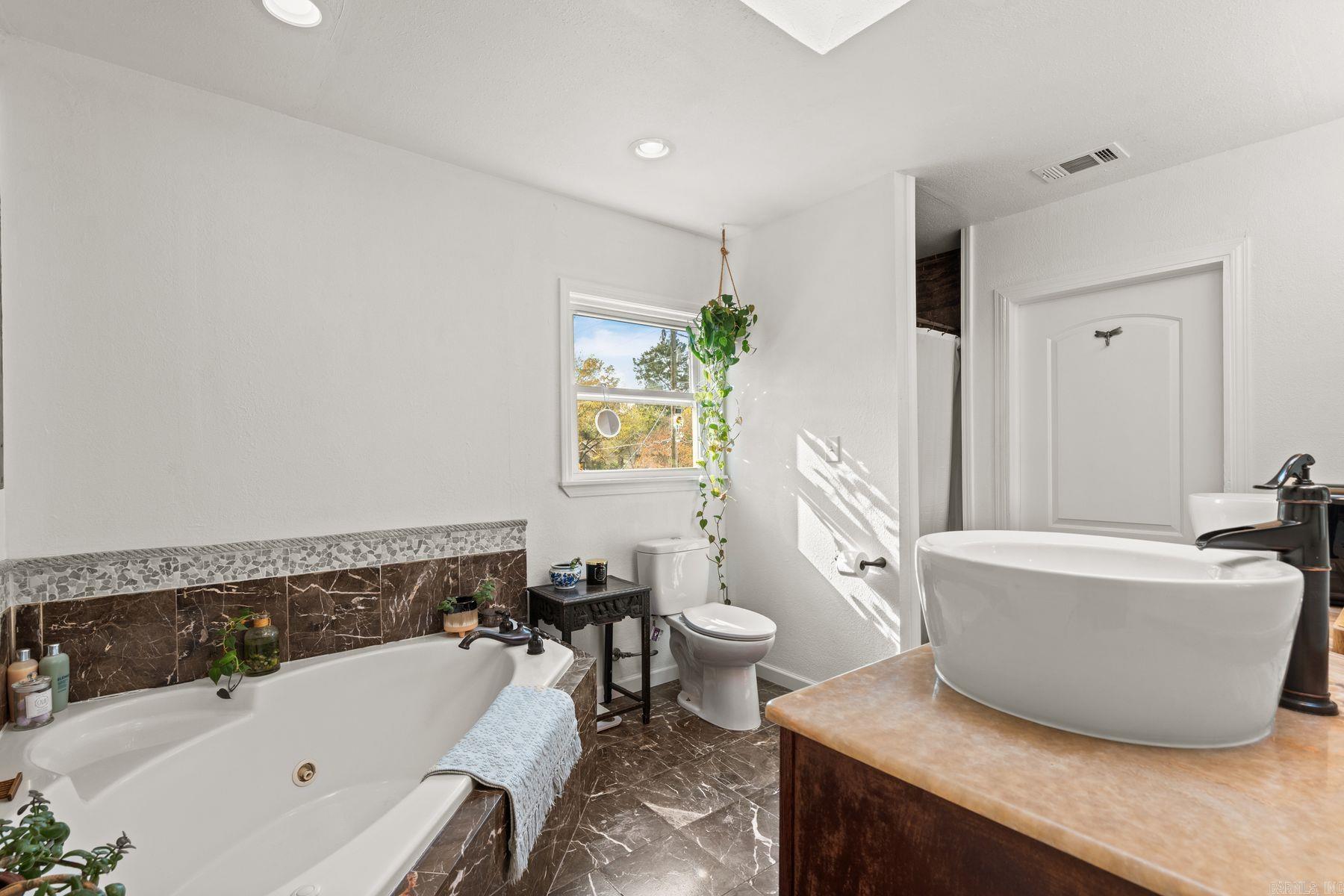 FOREST PARK - Residential