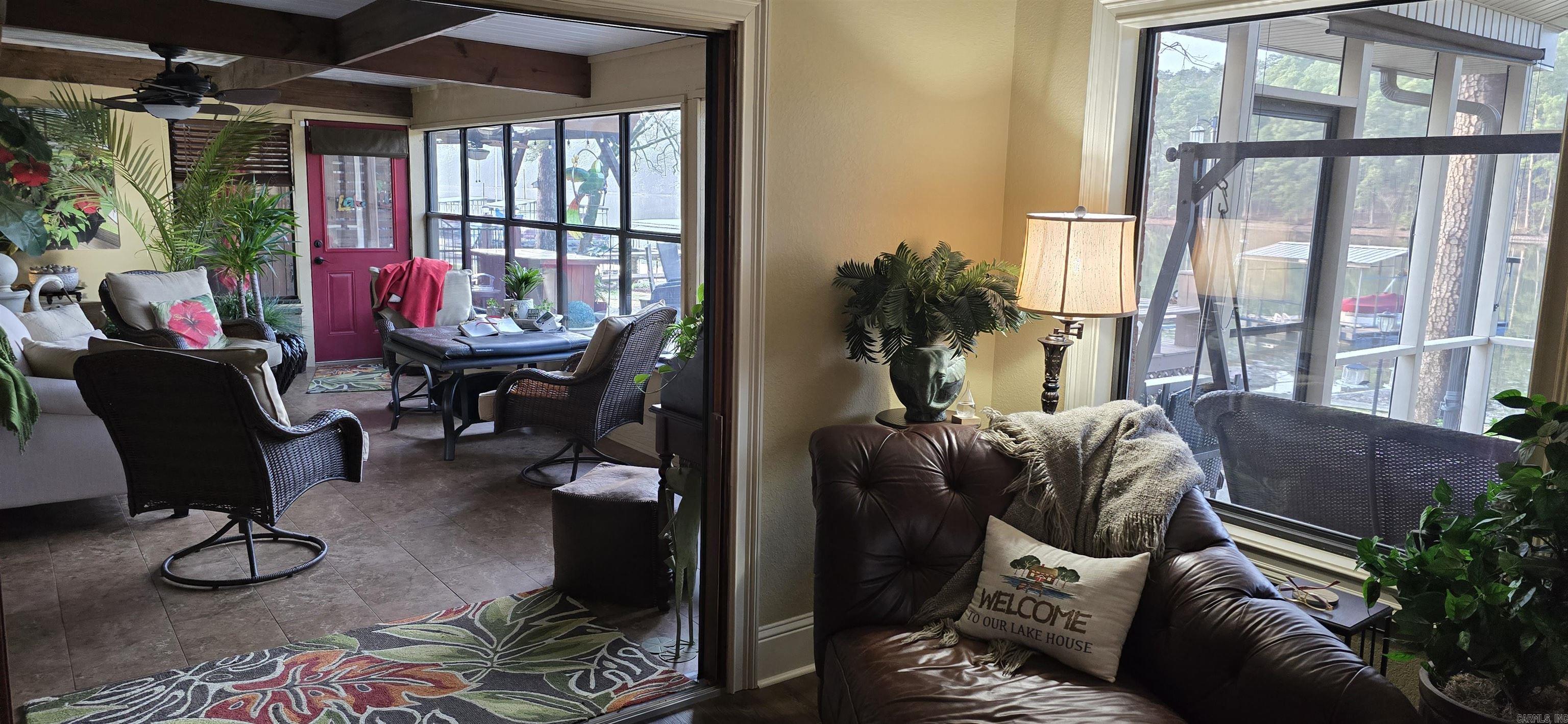 ARKRIDGE LAKE ESTATES - Residential