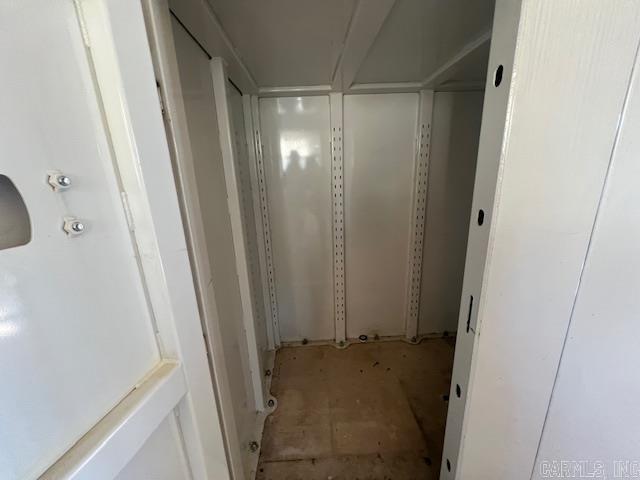 Halls Second - Residential