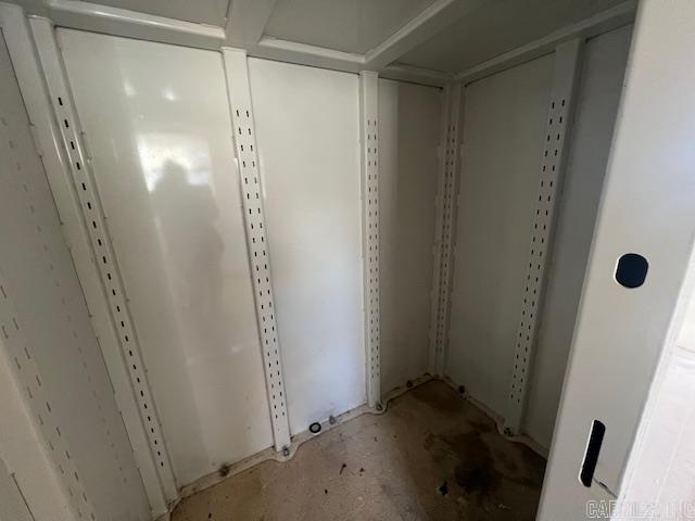 Halls Second - Residential