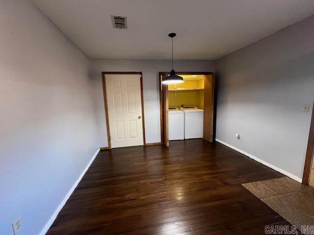 Halls Second - Residential