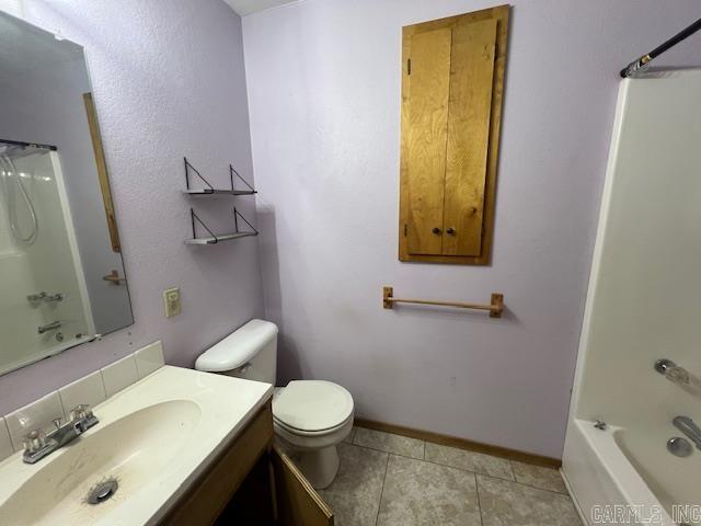 Halls Second - Residential