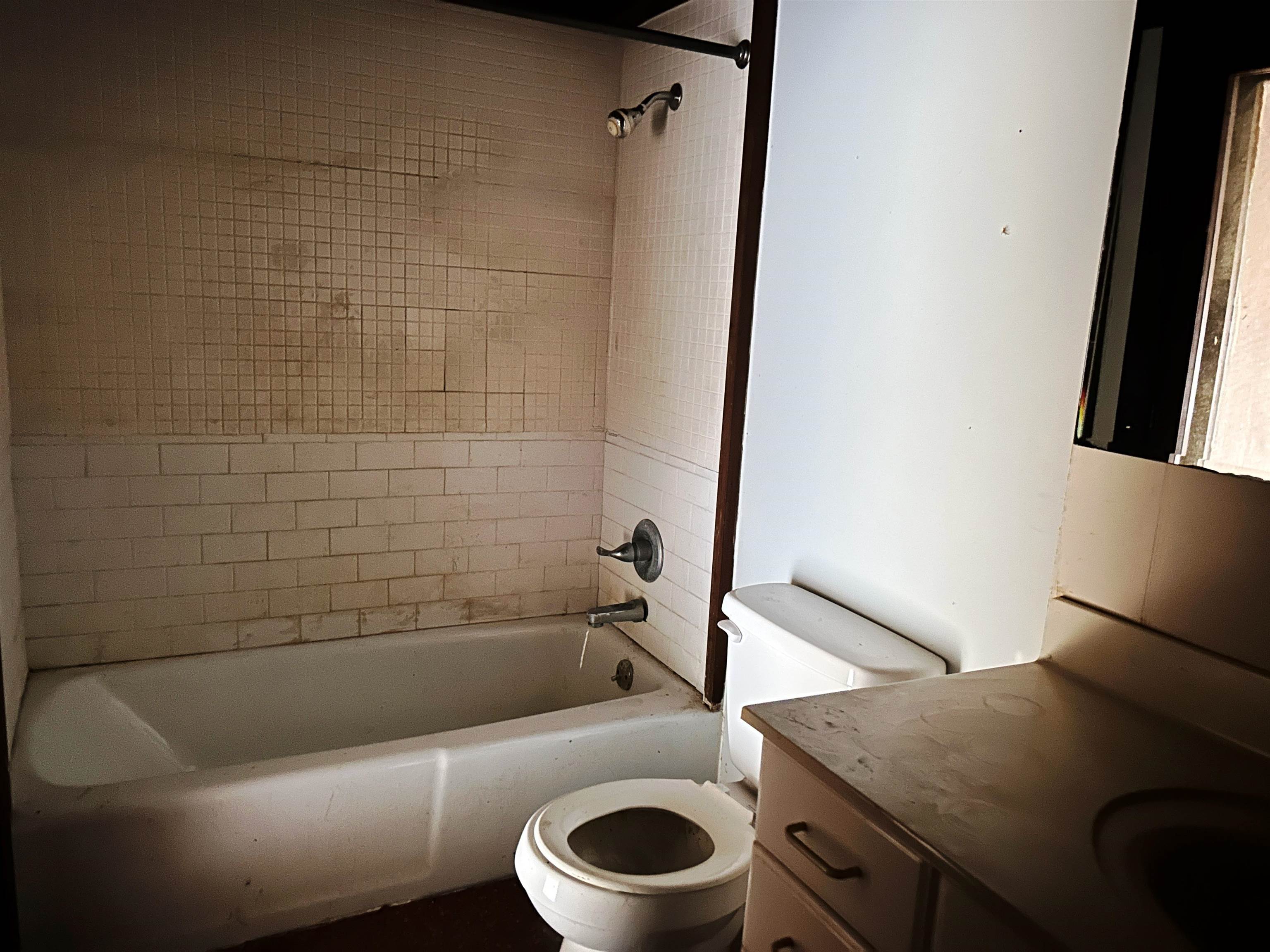 TOWNHOUSE - Residential