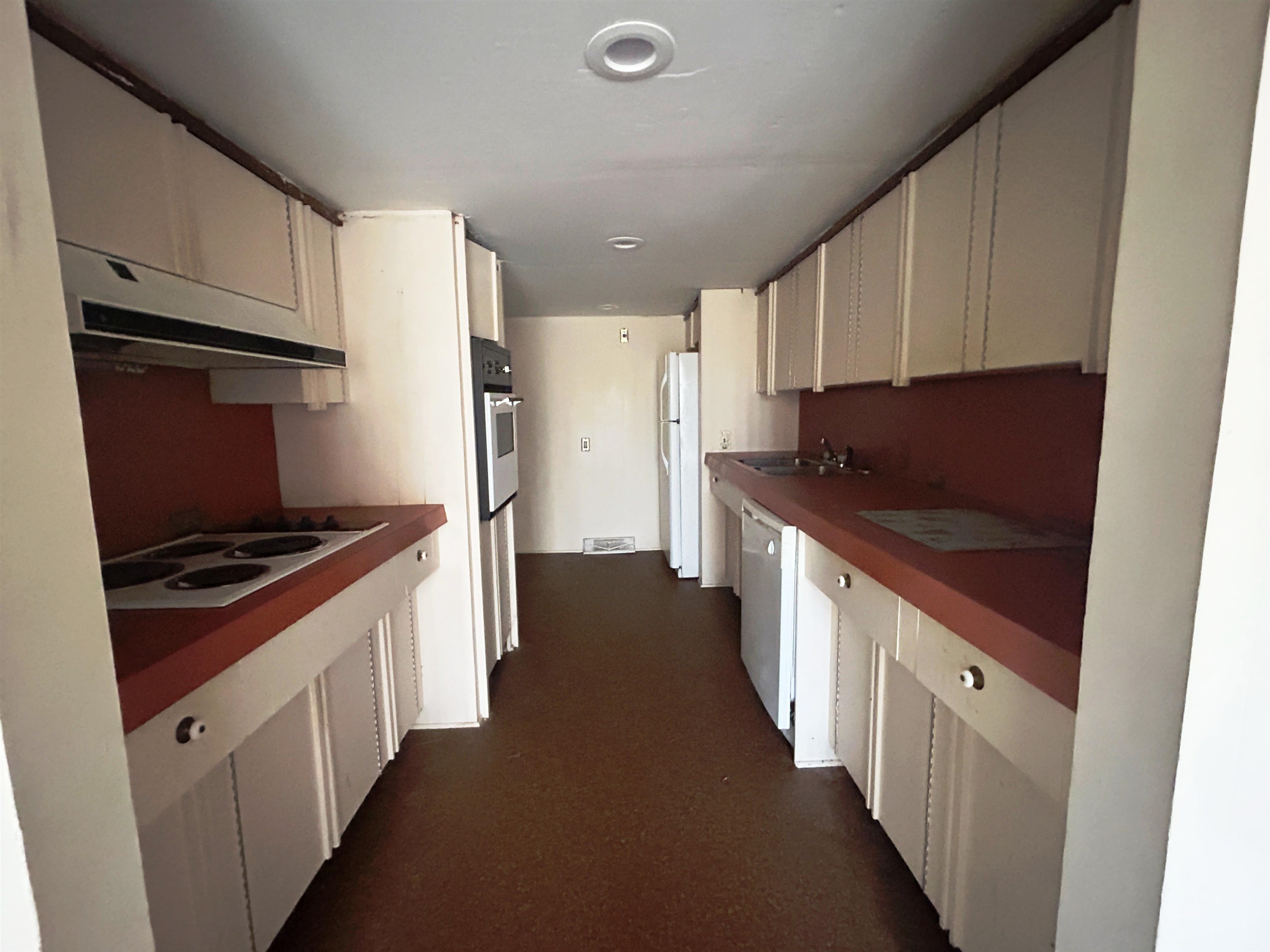 TOWNHOUSE - Residential