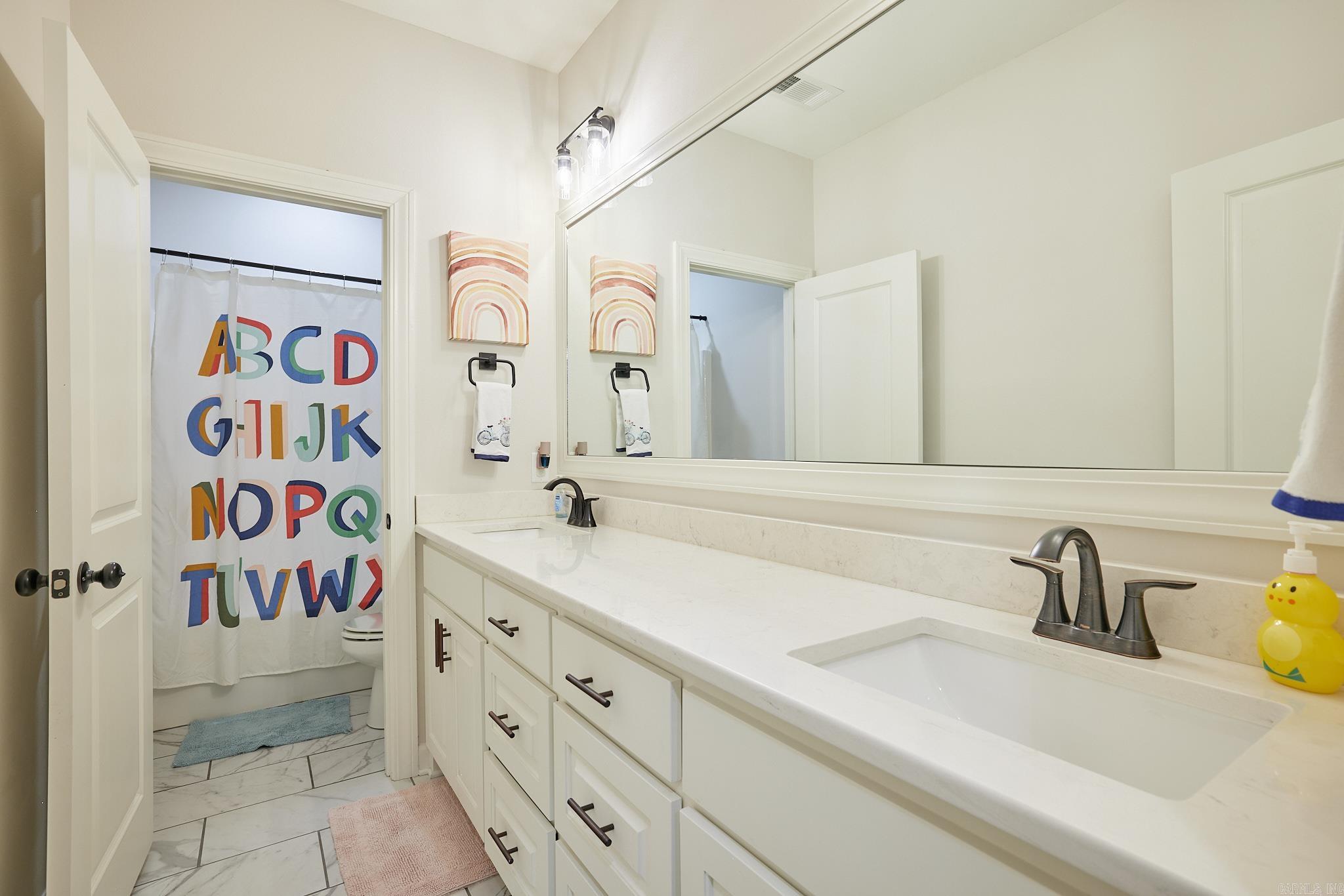 DAWSONS POINTE - Residential