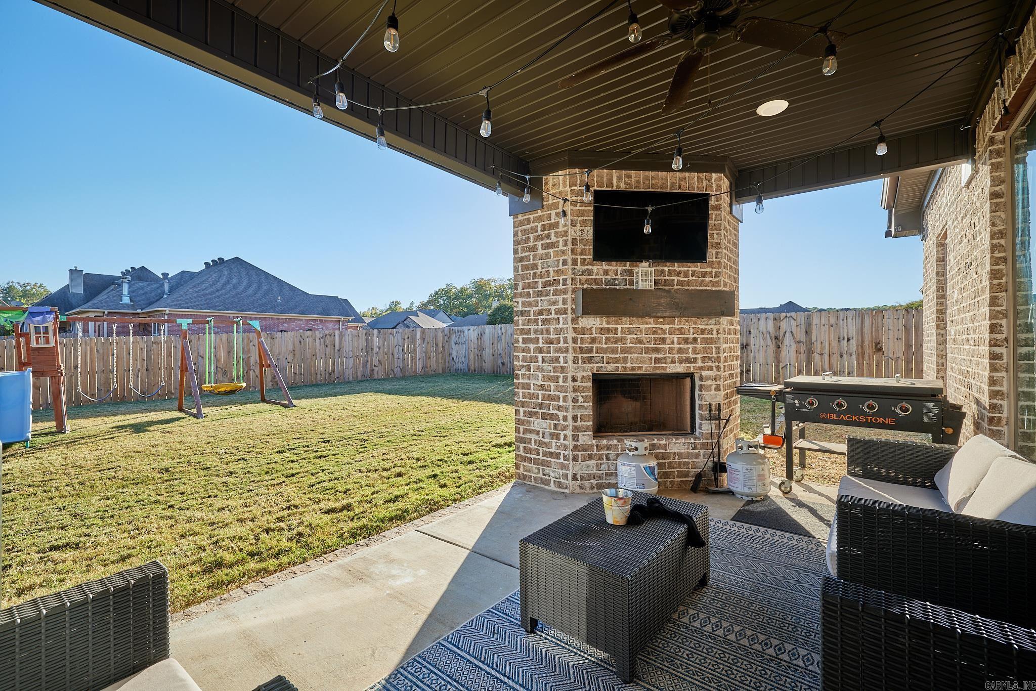 DAWSONS POINTE - Residential