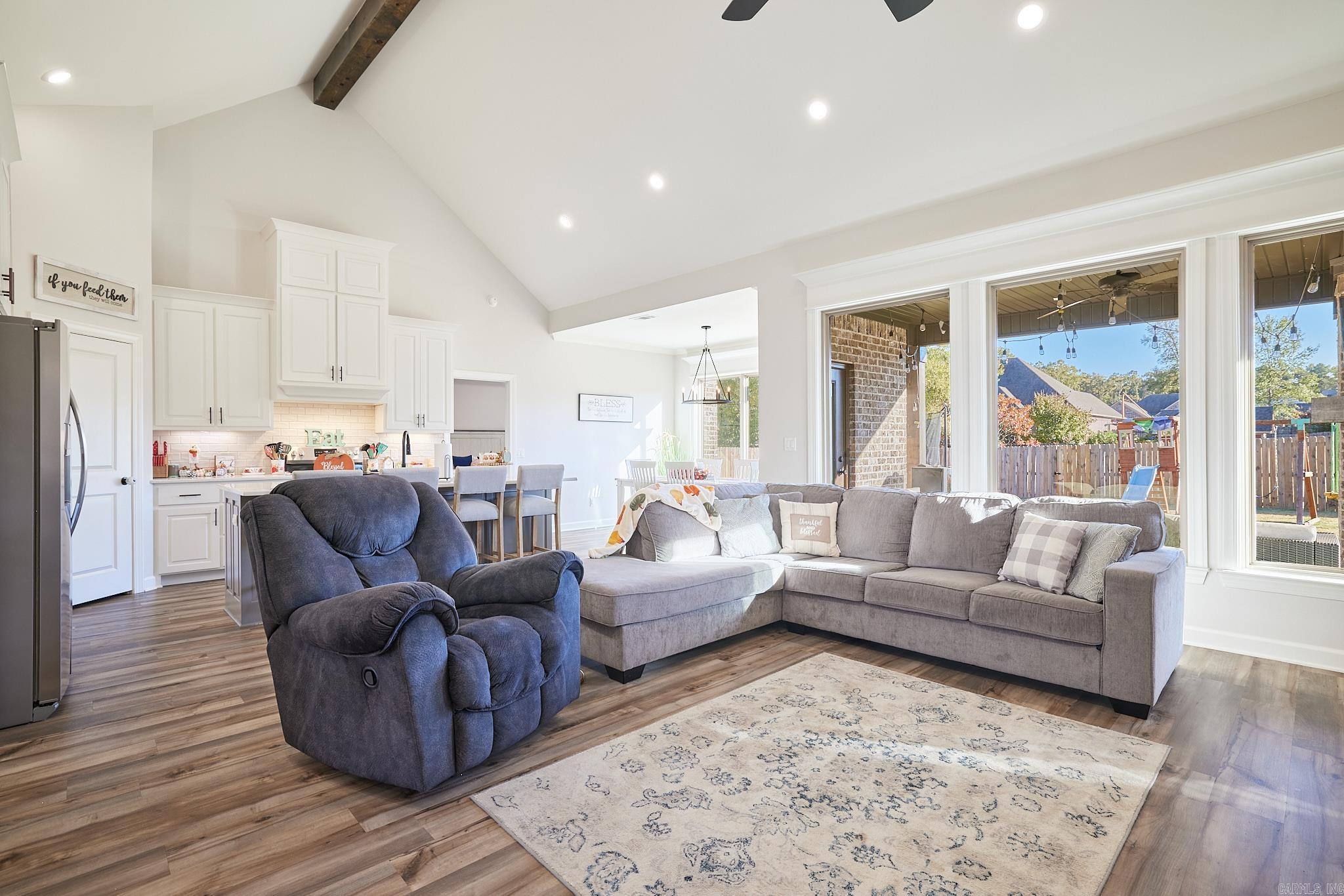 DAWSONS POINTE - Residential