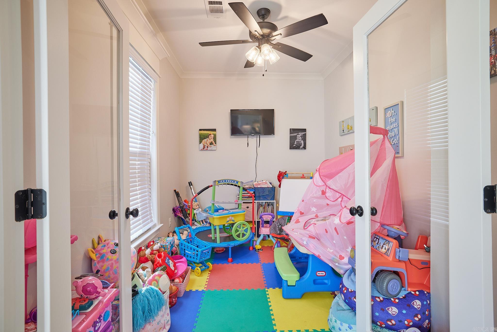 DAWSONS POINTE - Residential