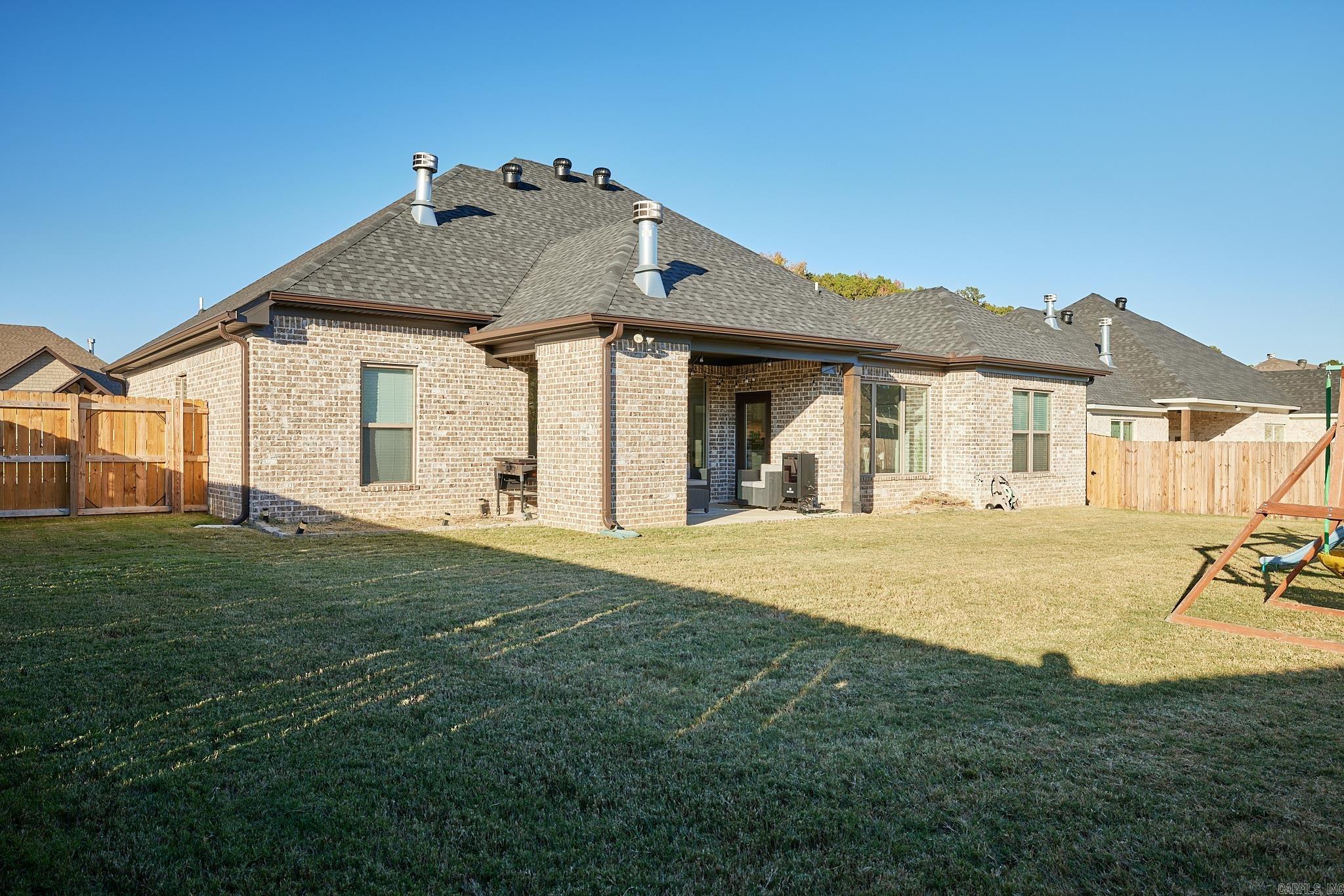 DAWSONS POINTE - Residential