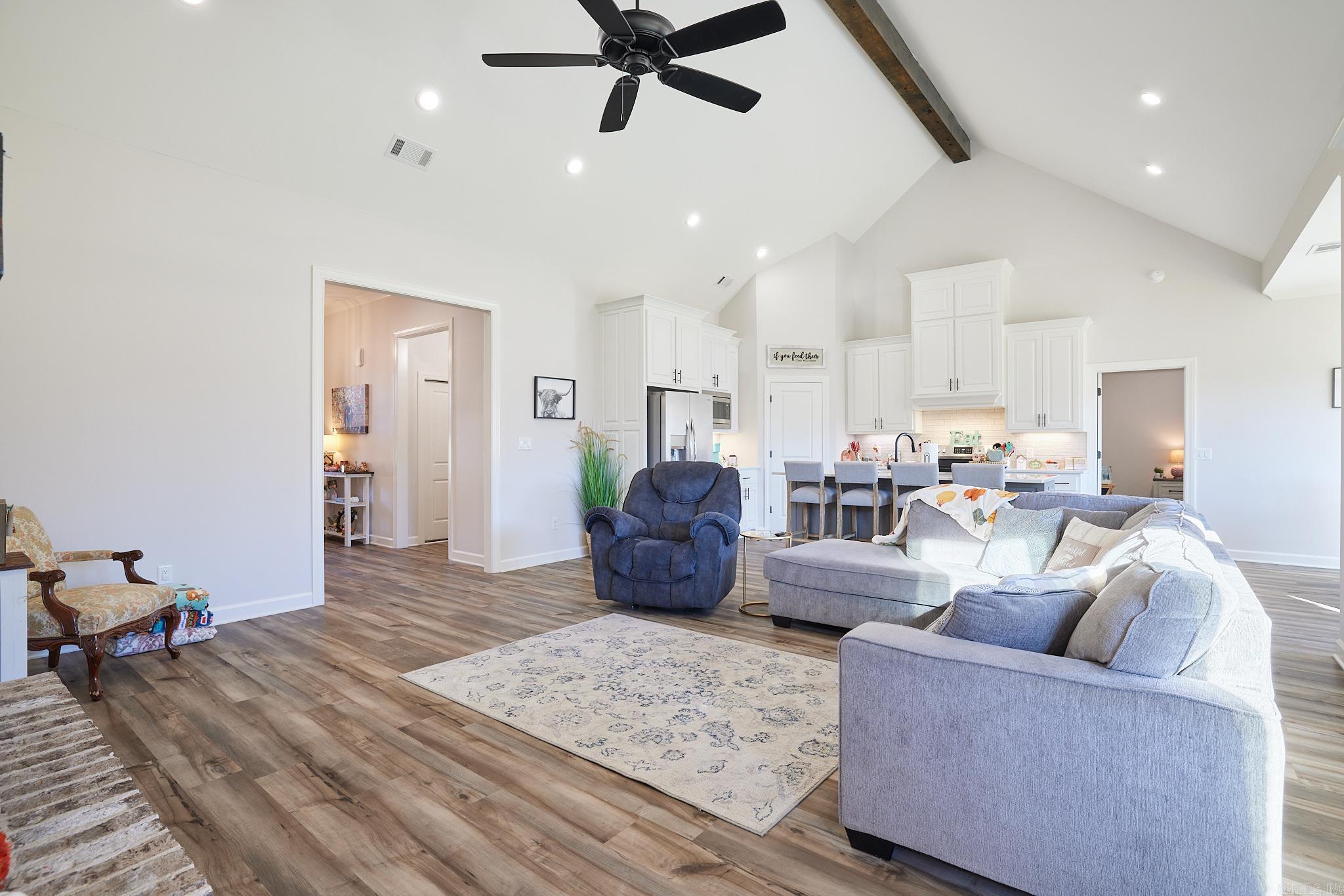 DAWSONS POINTE - Residential