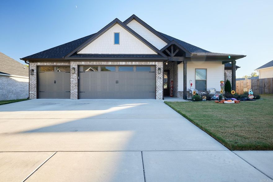 Beautiful 2 year old home! You will love the open feel of this lovely home. Vaulted ceiling in living room with fireplace and luxury vinyl flooring. Split bedroom plan with primary bedroom apart from other two bedrooms. Large island with breakfast bar granite countertops and stainless steel appliances. Primary bath features custom tile shower and garden tub. Nice sized bedrooms with large closets. Separate laundry area. So many great amenities...a great place to call home!