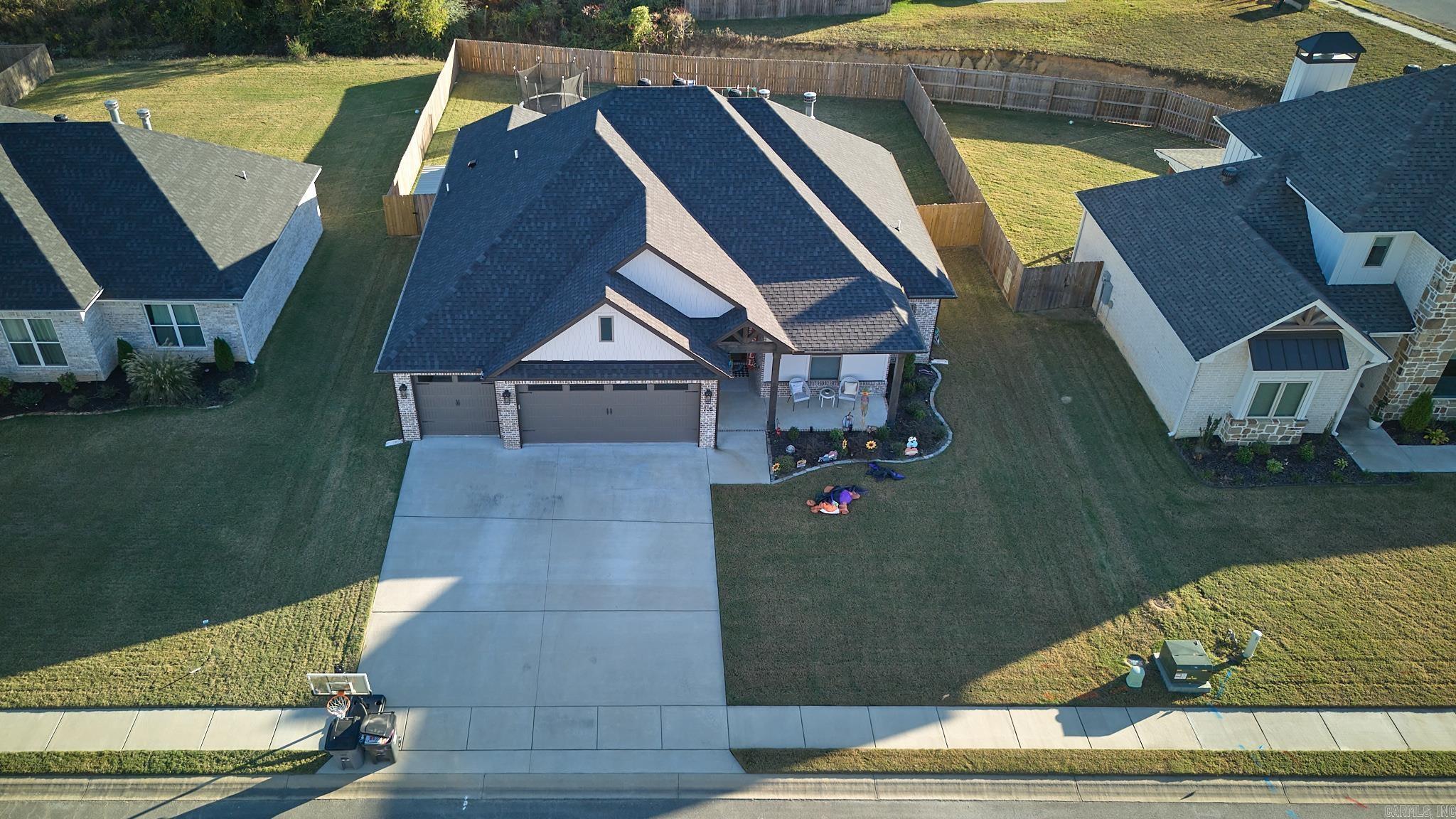 DAWSONS POINTE - Residential