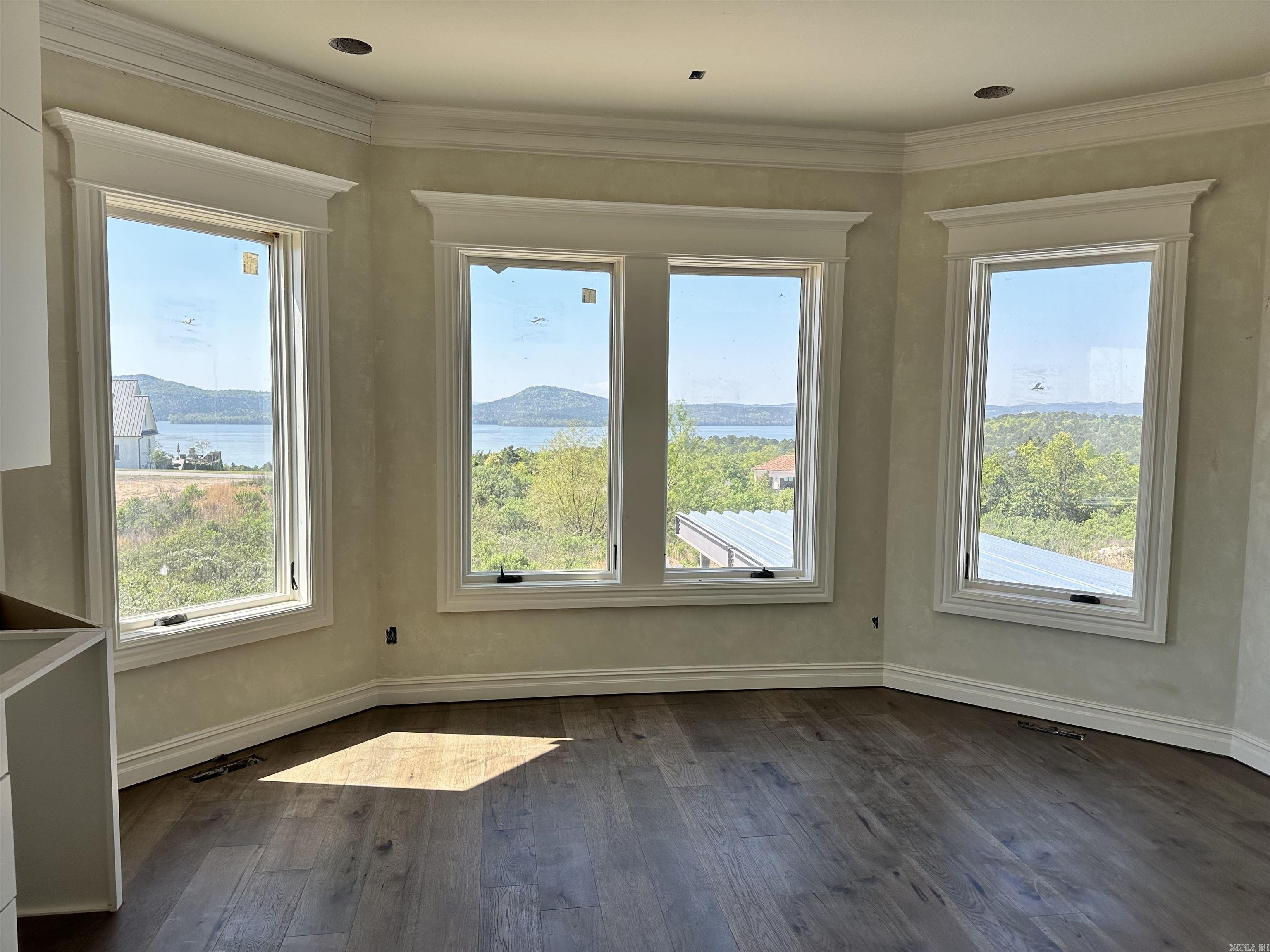 WATERVIEW ESTATES - Residential