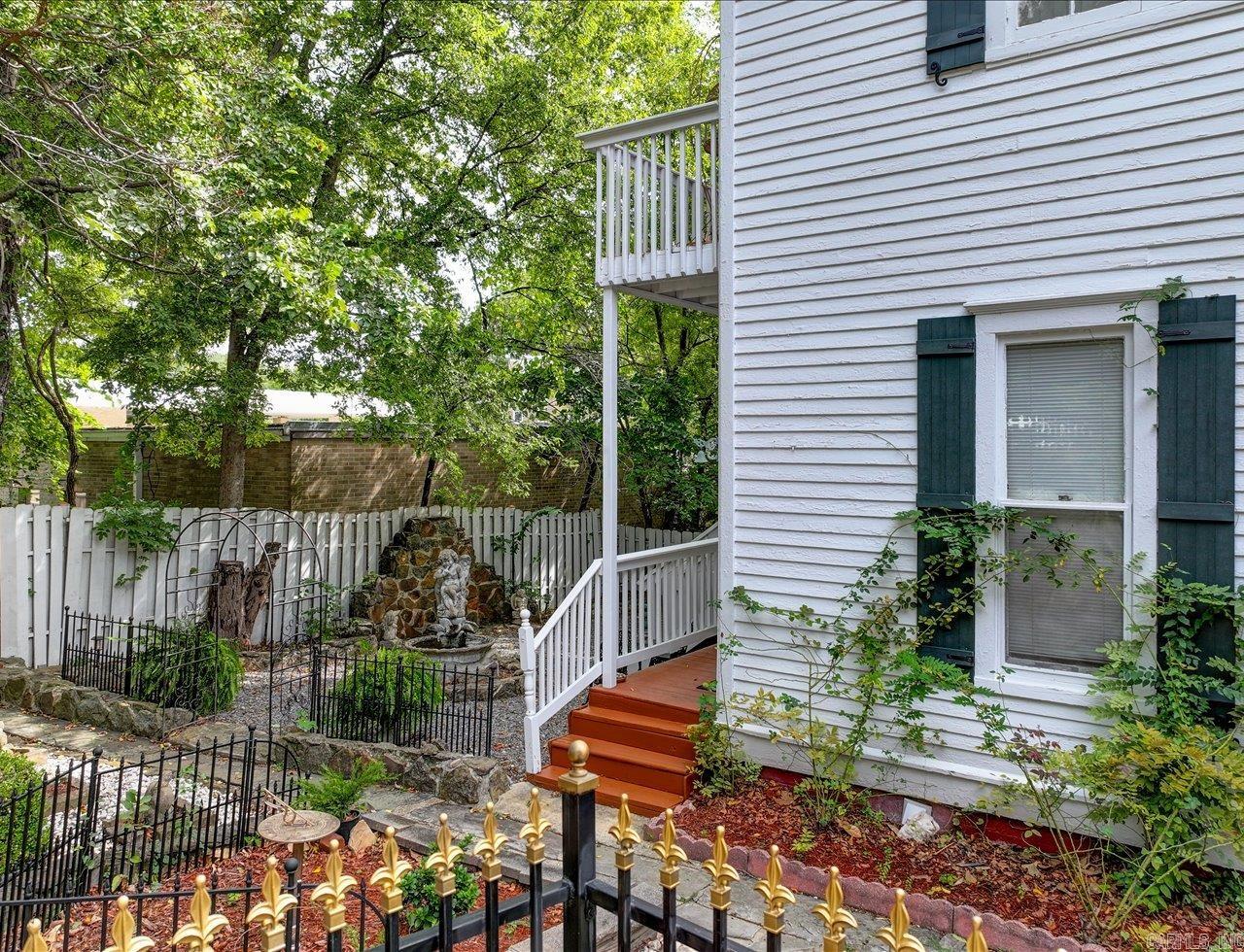 HSR BLK - Residential