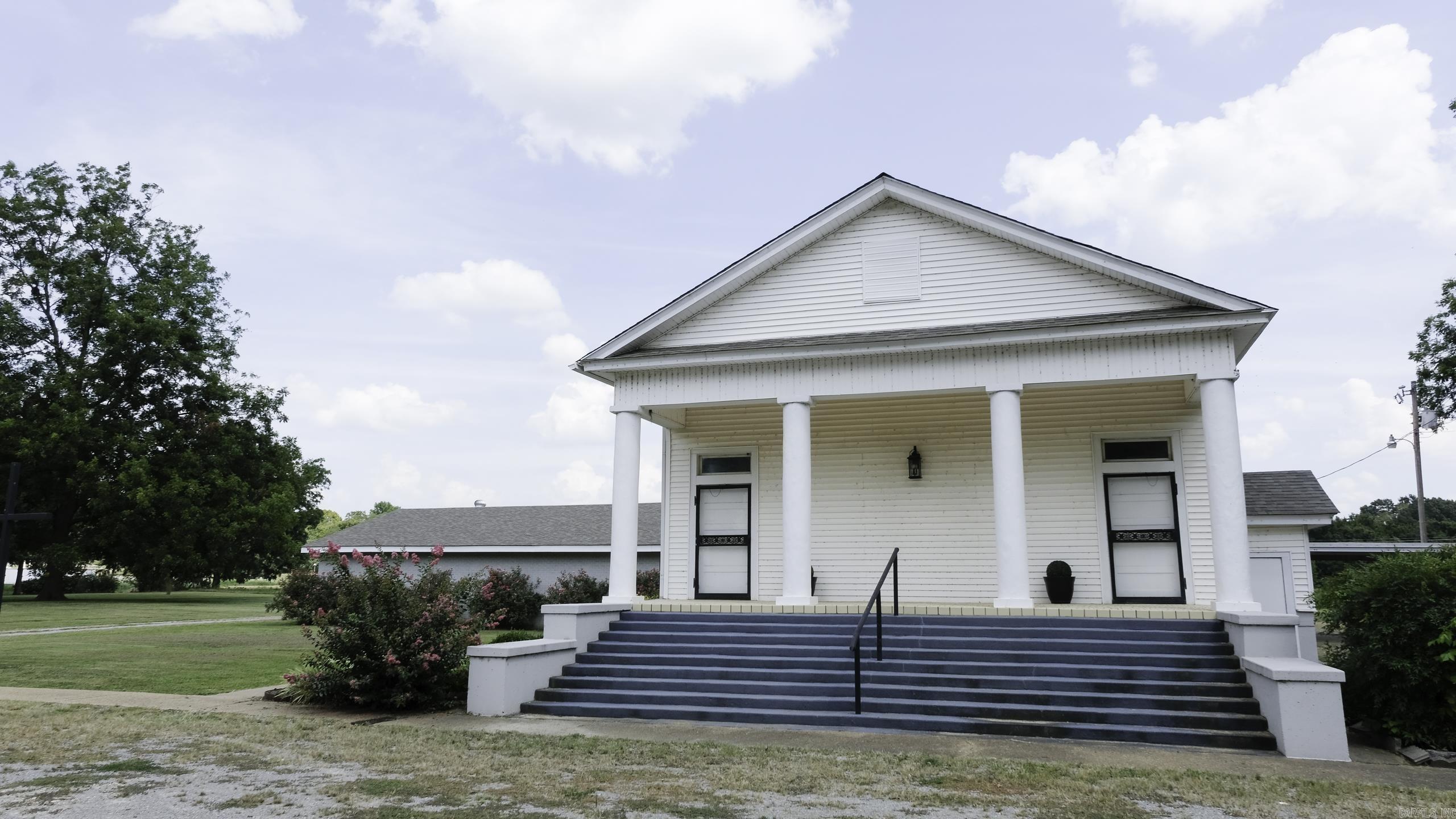 Metes & Bounds - Commercial Sale