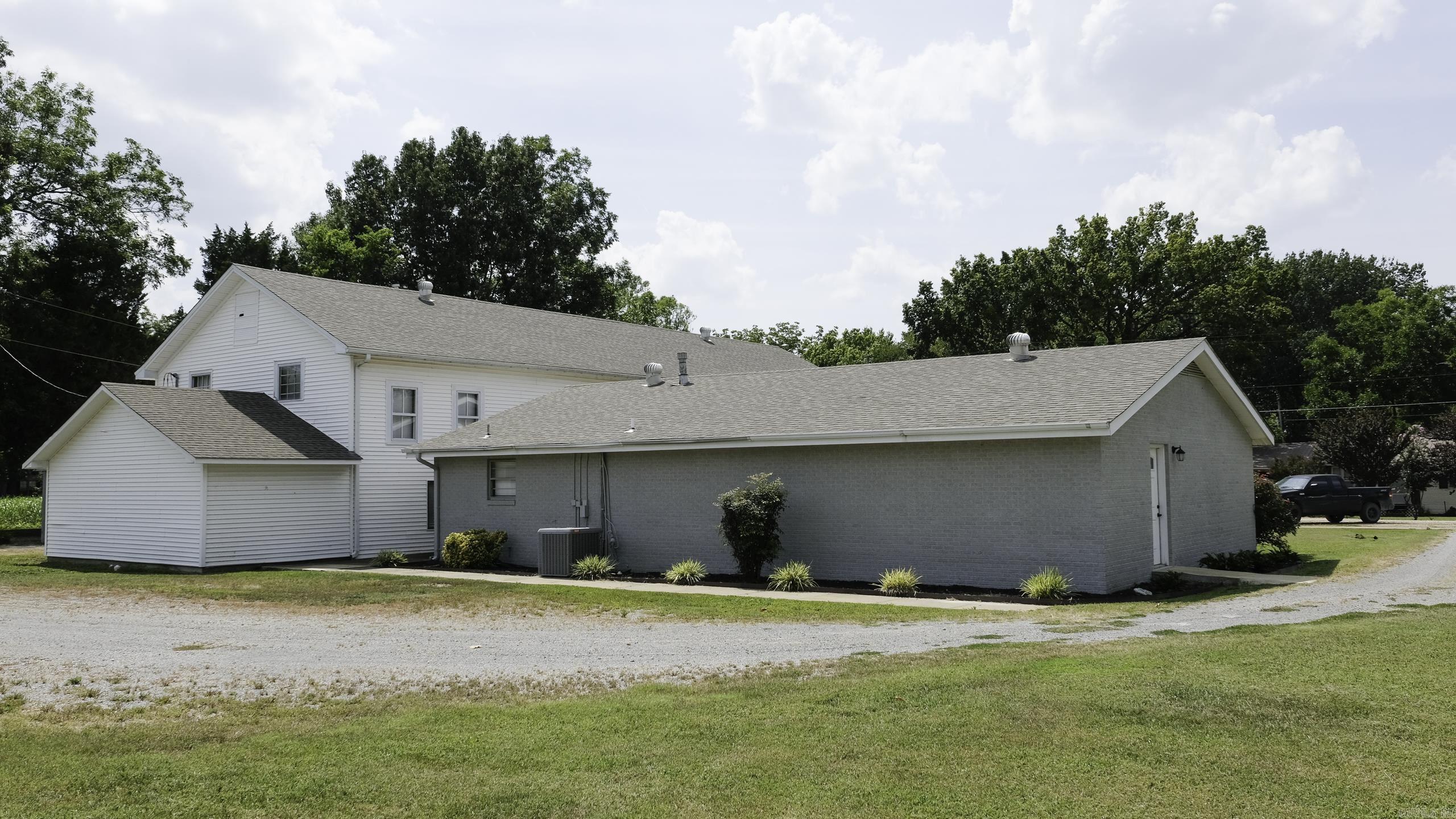 Metes & Bounds - Commercial Sale