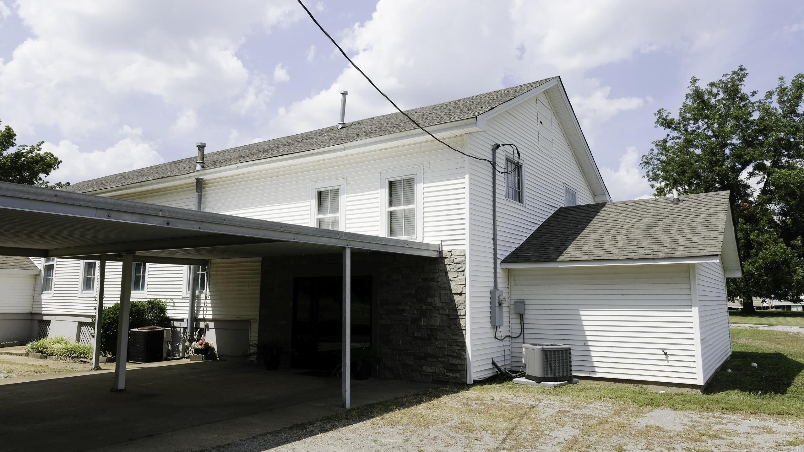 Metes & Bounds - Commercial Sale