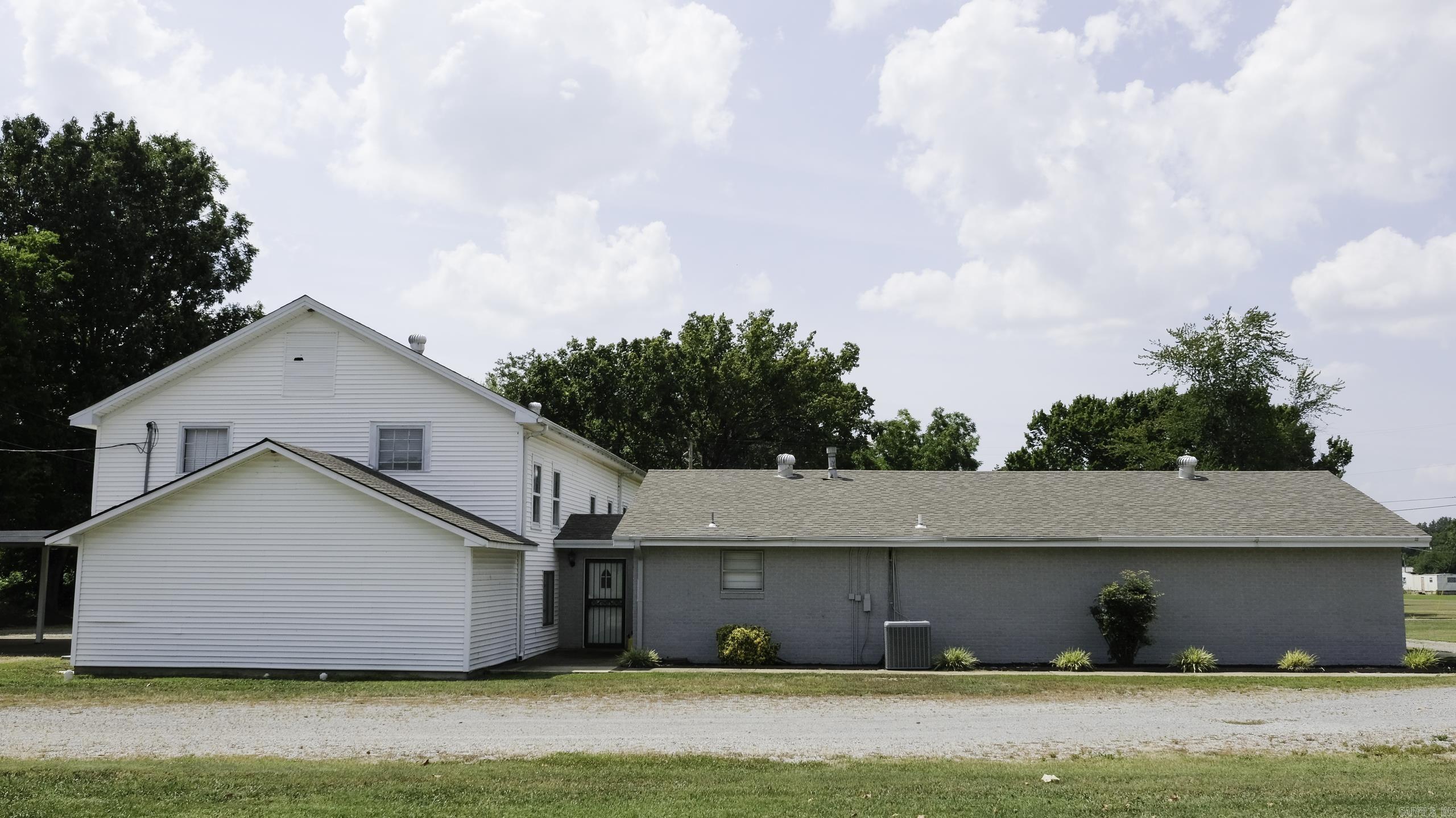 Metes & Bounds - Commercial Sale