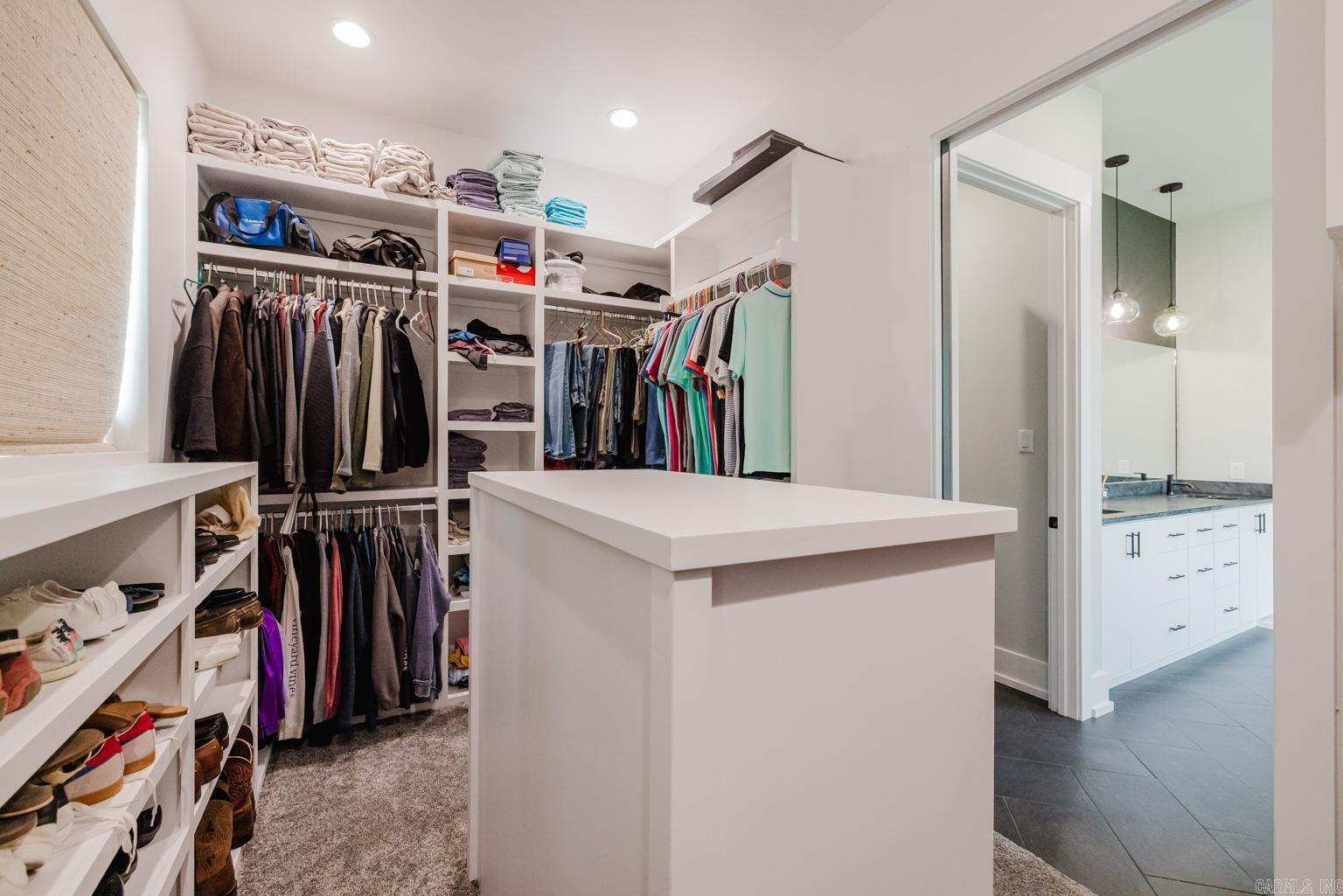 HAZEL OAK - Residential