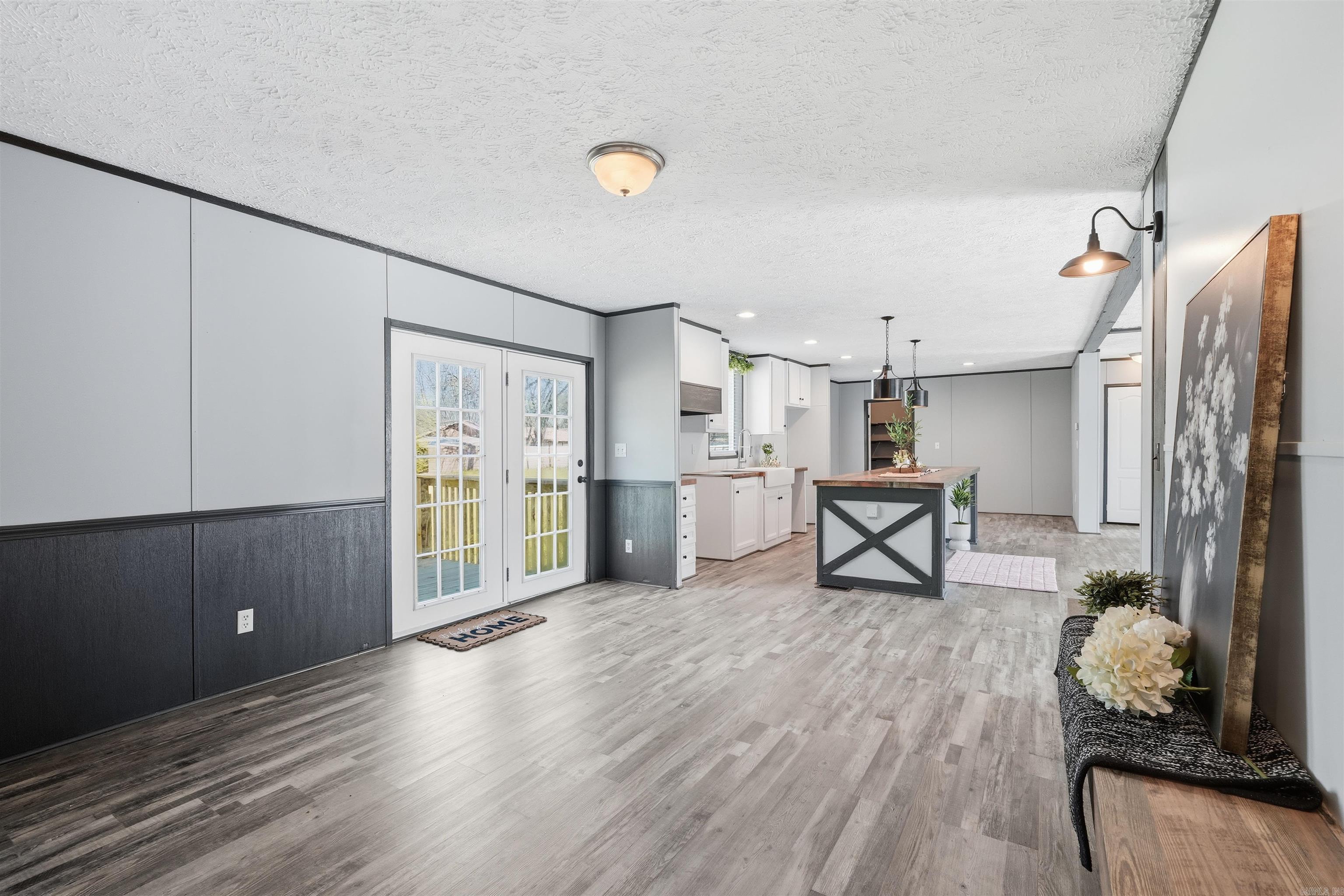 River Trail - Residential