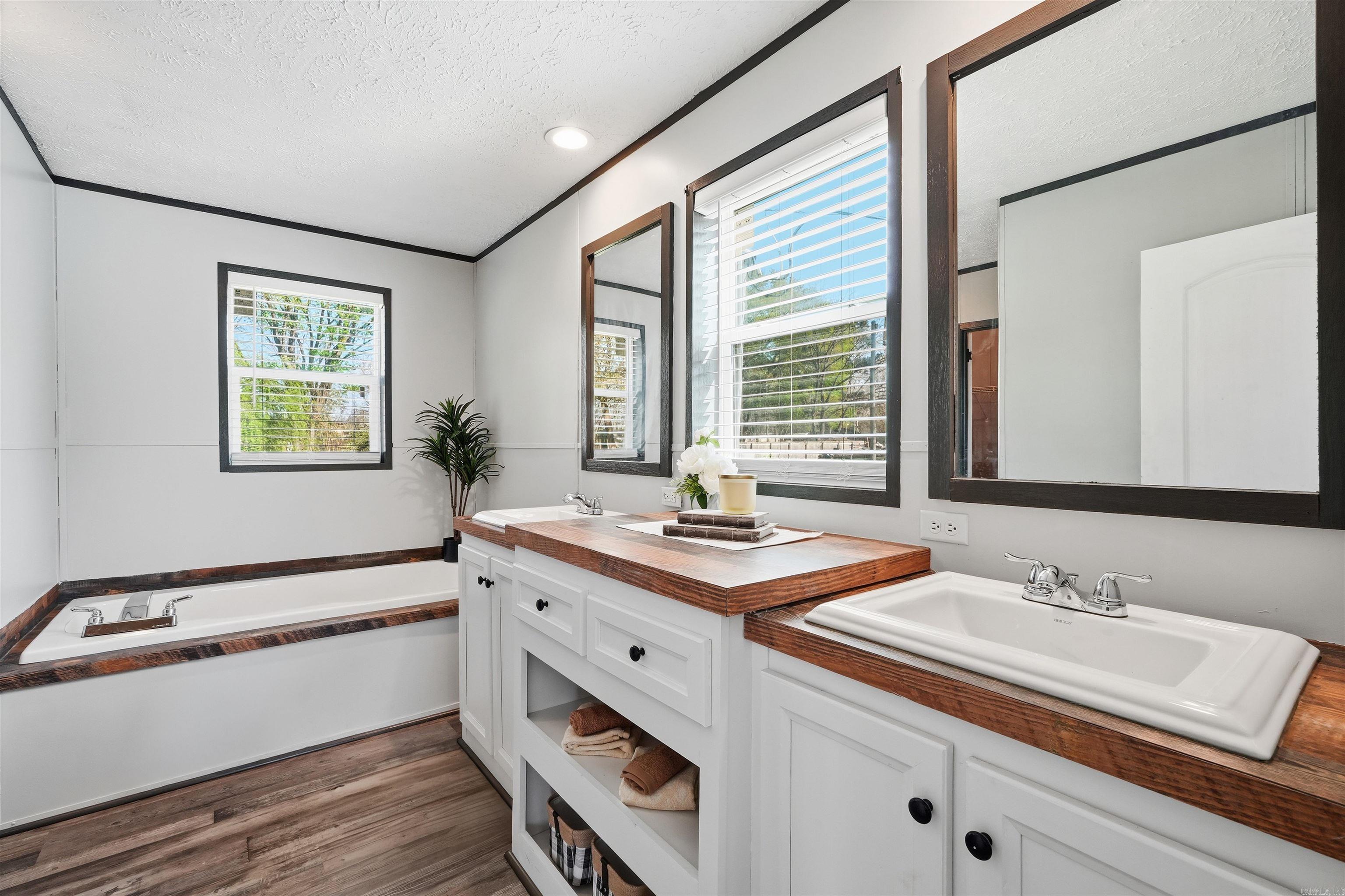 River Trail - Residential