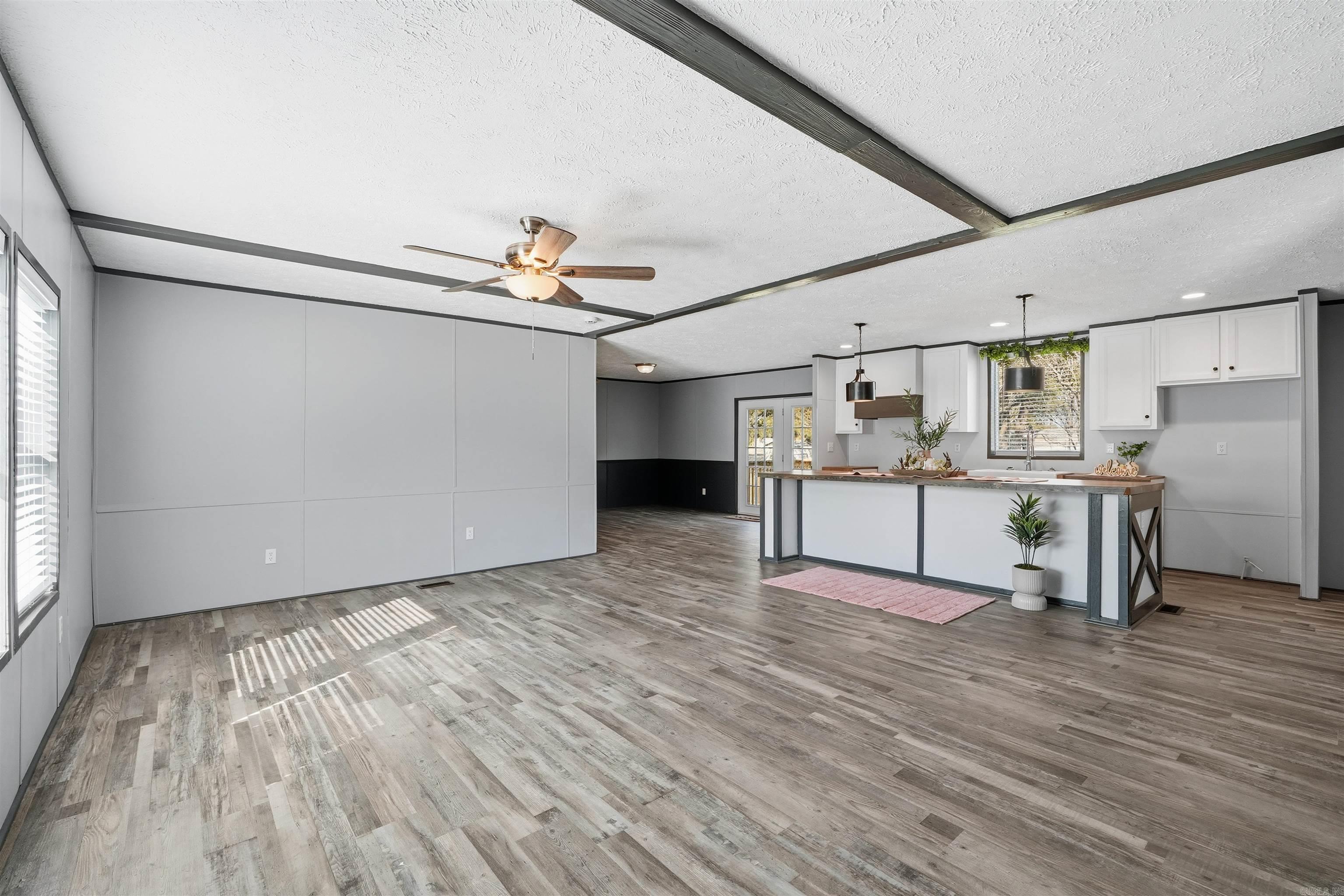 River Trail - Residential