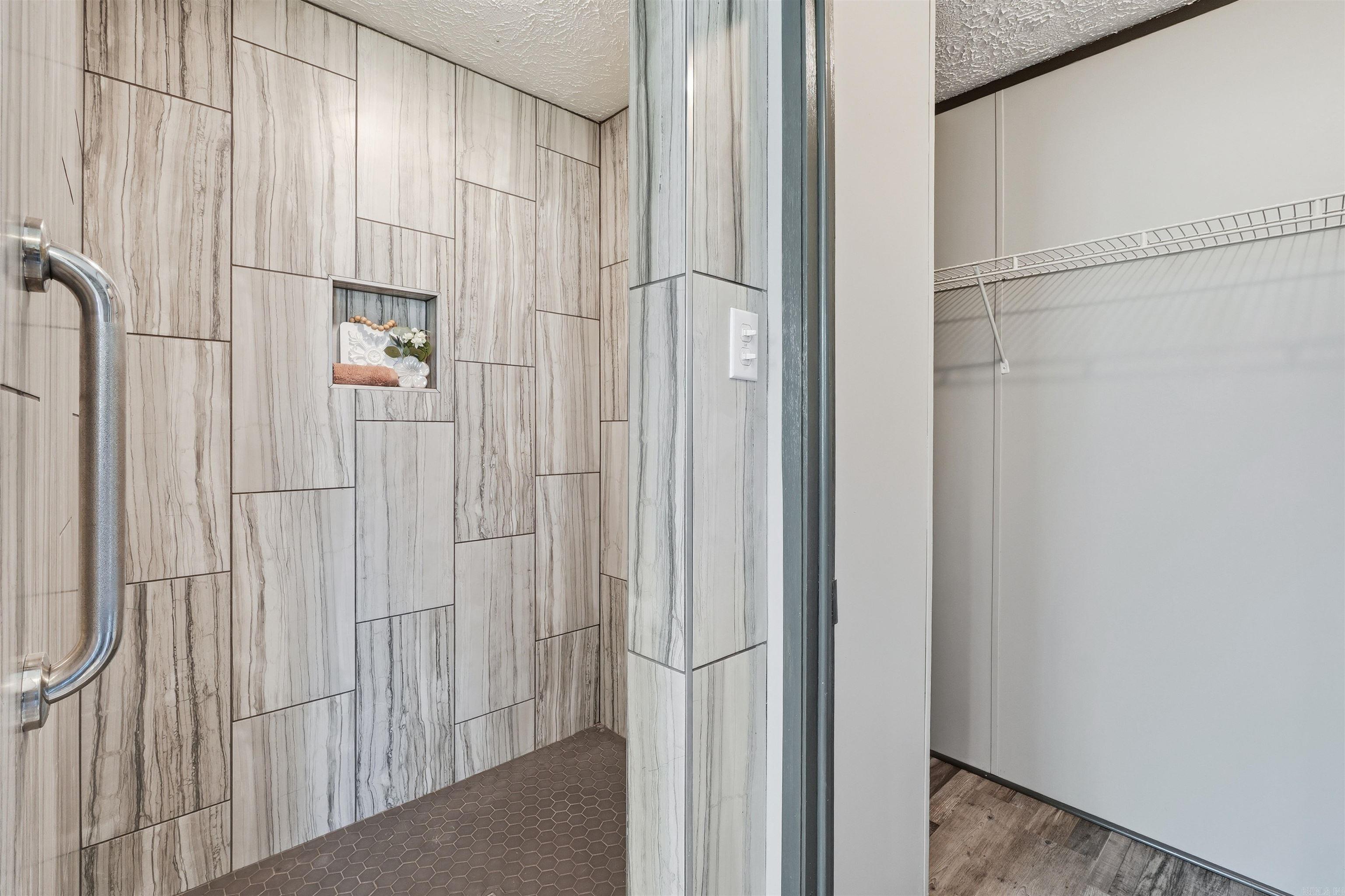 River Trail - Residential