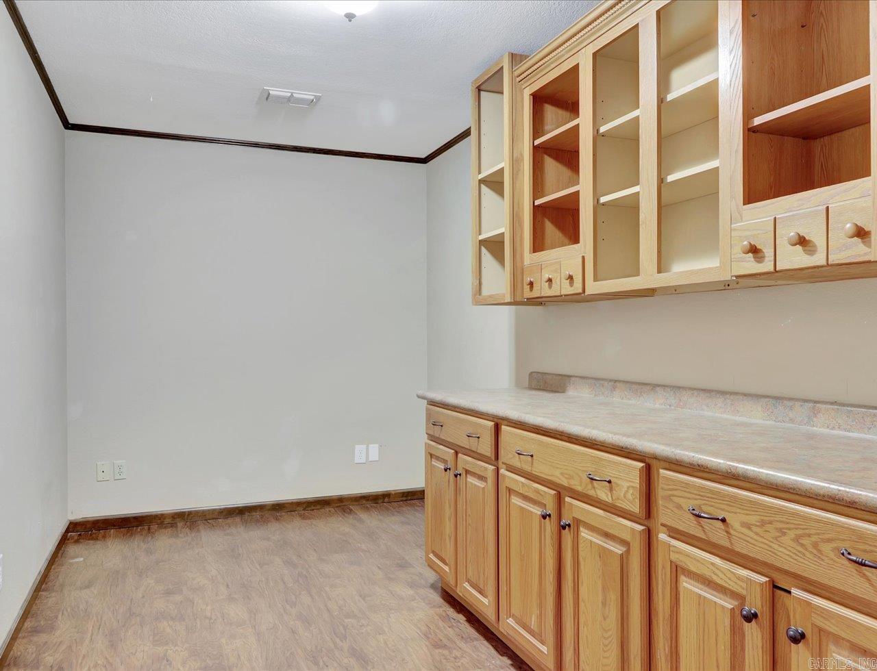 PARKWAY VILLAGE - Residential