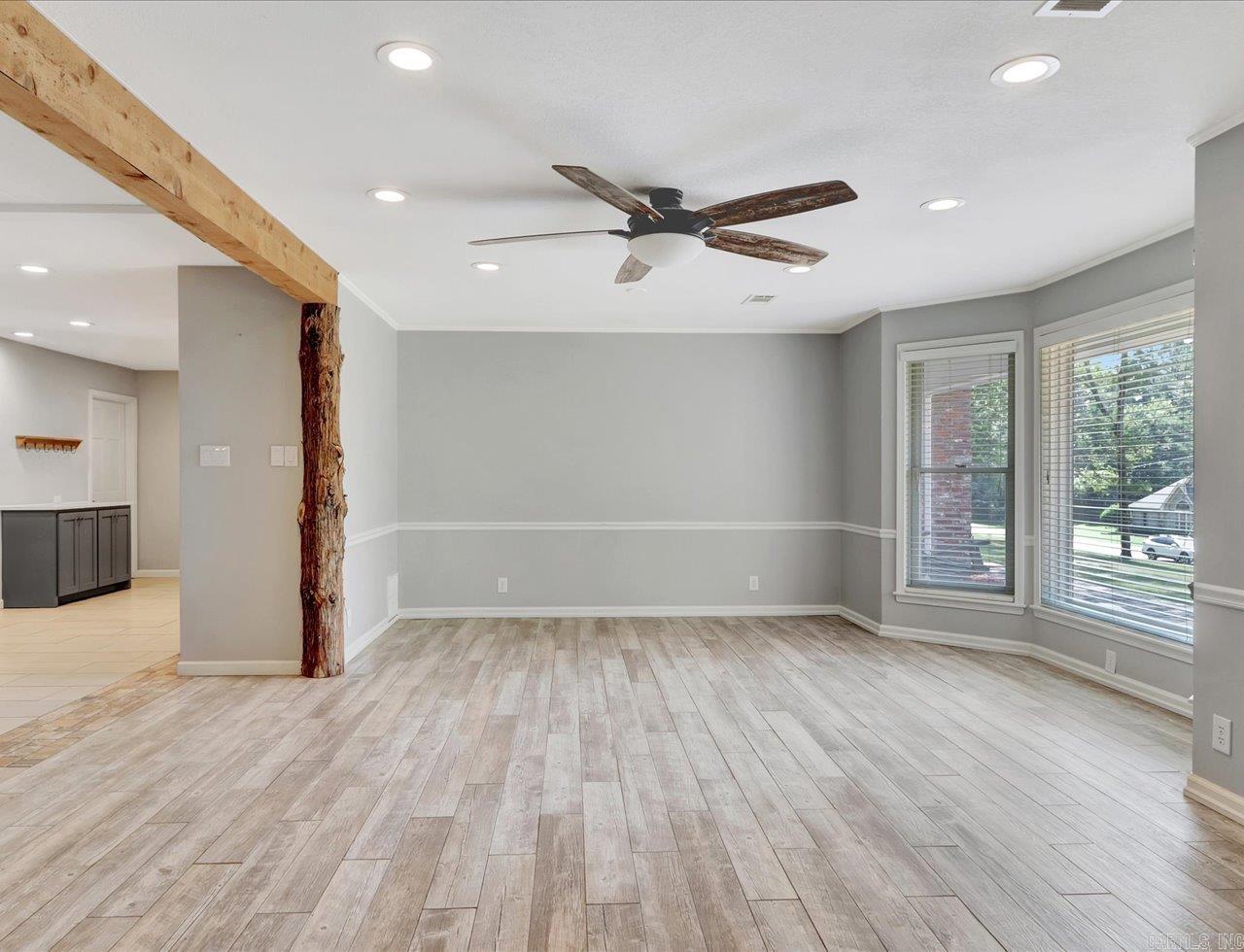 PARKWAY VILLAGE - Residential